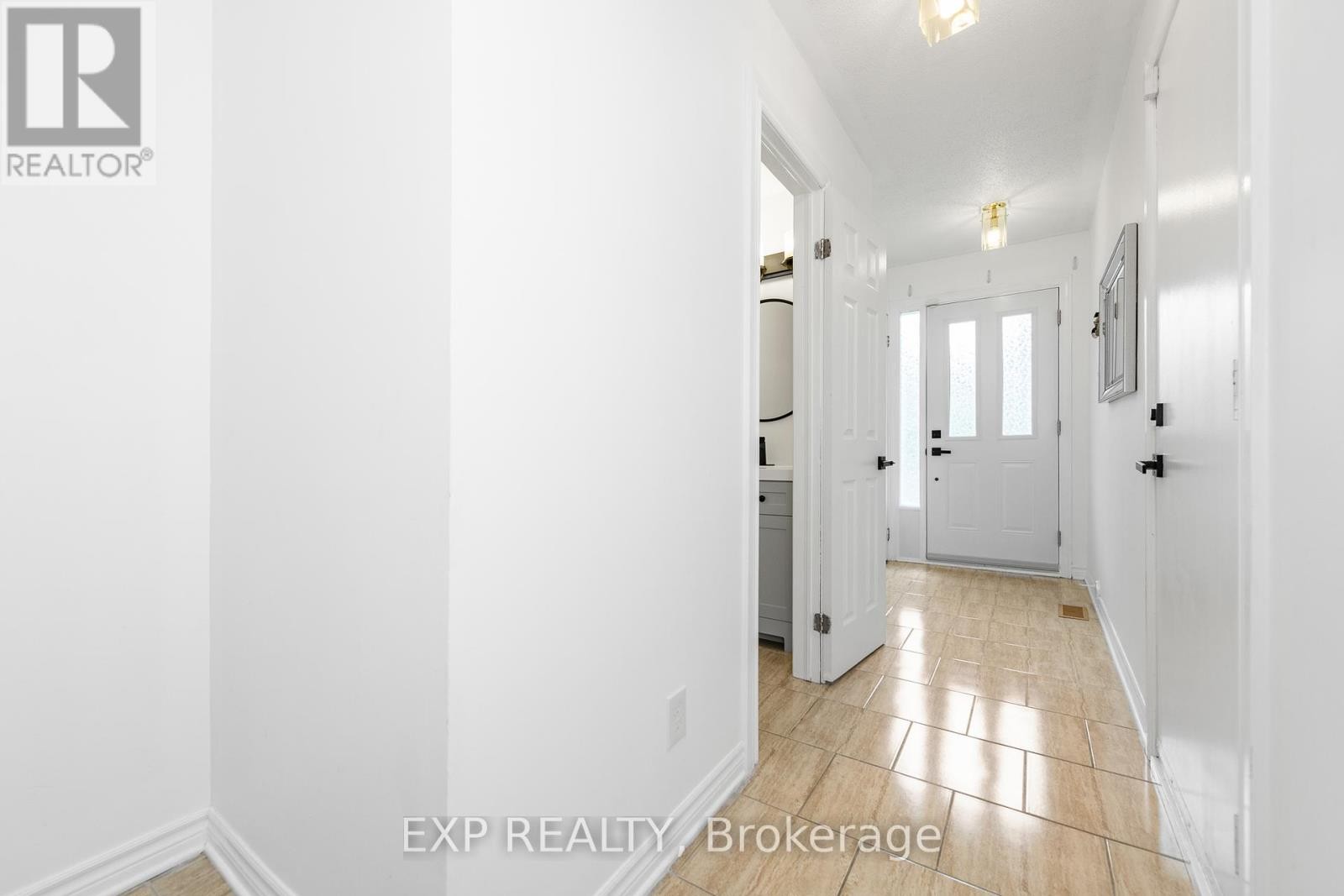 












629 BROME CRESCENT

,
Ottawa,




Ontario
K4A1T9

