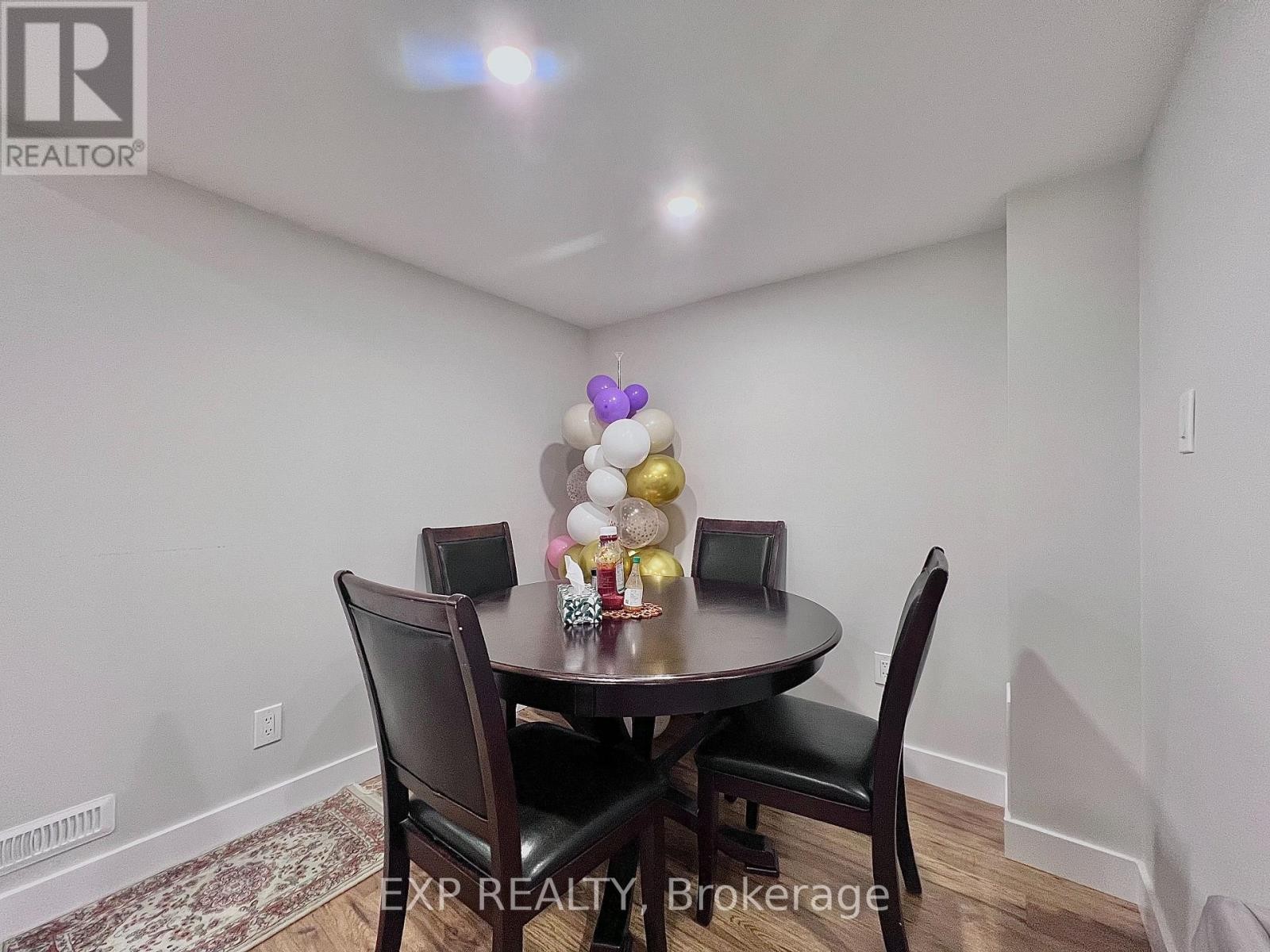 












27 KIRKSTONE PRIVATE

,
Ottawa,




Ontario
K2J5E7

