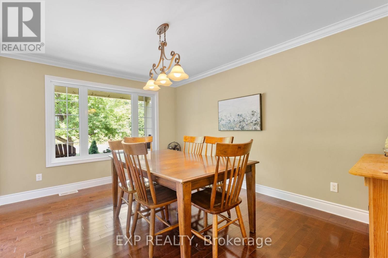 












8325 ALBERT BOUWERS CIRCLE

,
Ottawa,




Ontario
K0A2P0

