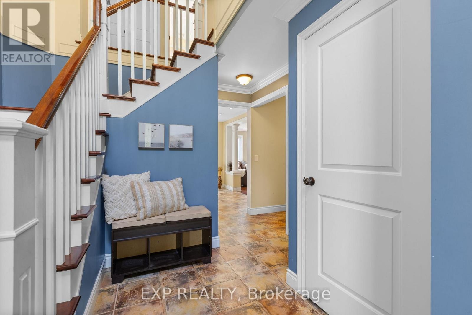 












8325 ALBERT BOUWERS CIRCLE

,
Ottawa,




Ontario
K0A2P0

