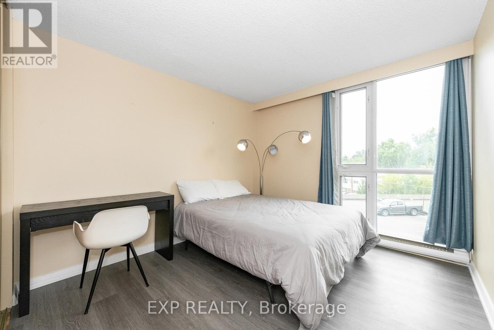 












304 - 1025 RICHMOND ROAD

,
Ottawa,




Ontario
K2B8G8

