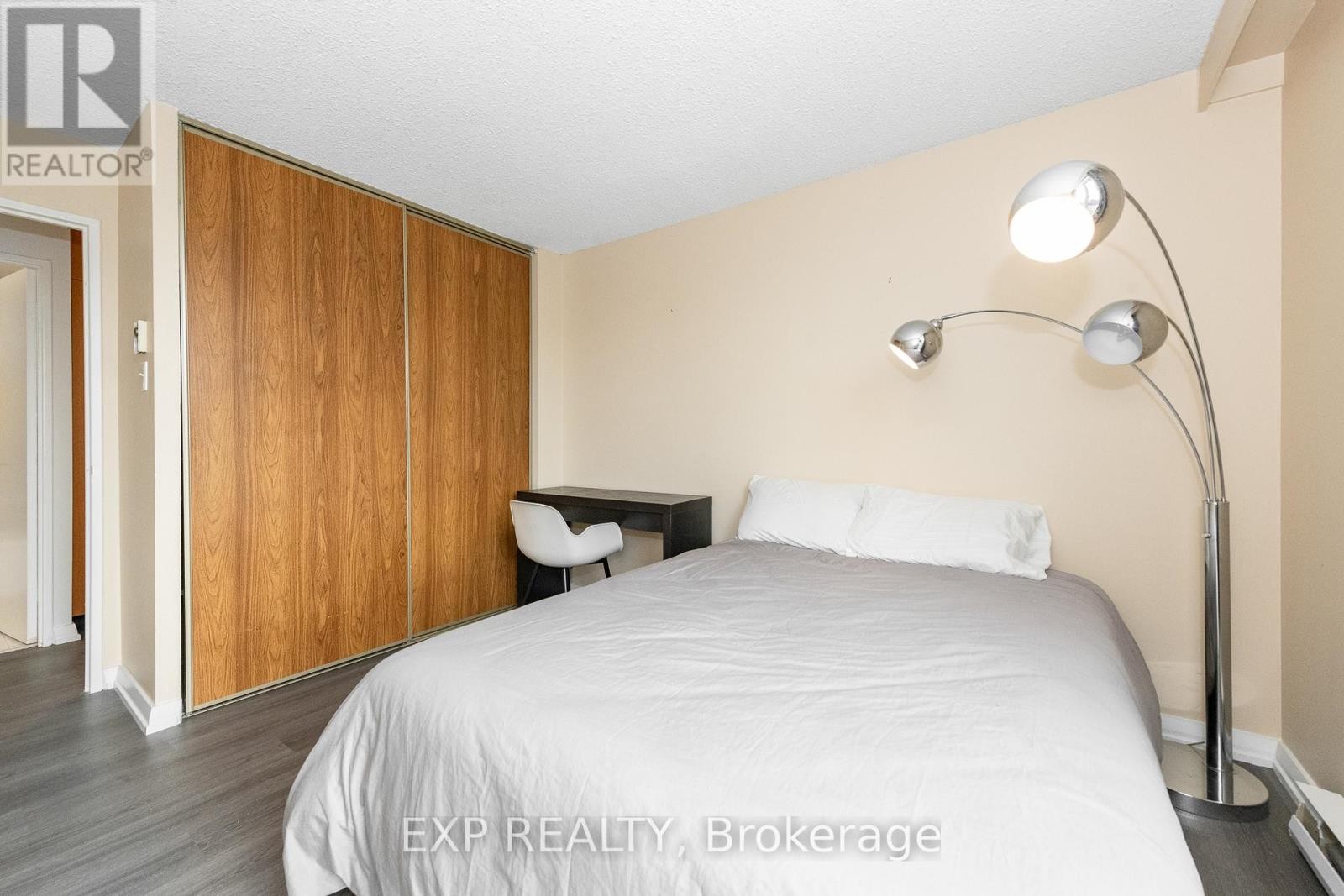 












304 - 1025 RICHMOND ROAD

,
Ottawa,




Ontario
K2B8G8


