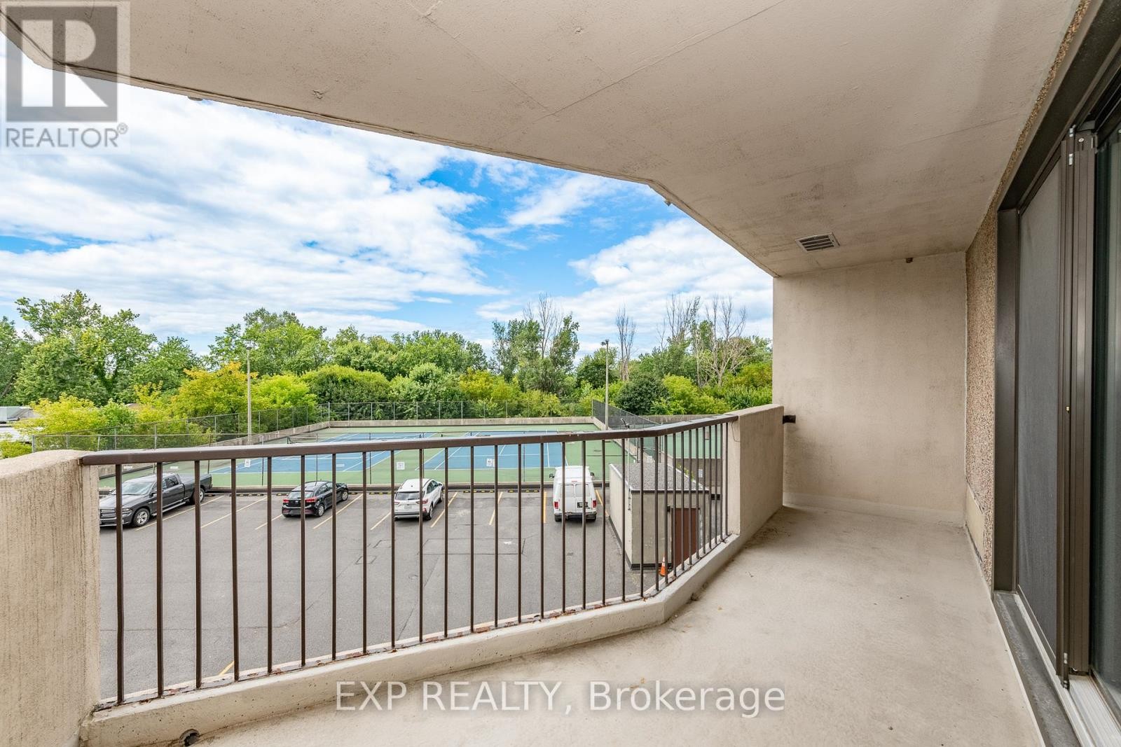 












304 - 1025 RICHMOND ROAD

,
Ottawa,




Ontario
K2B8G8


