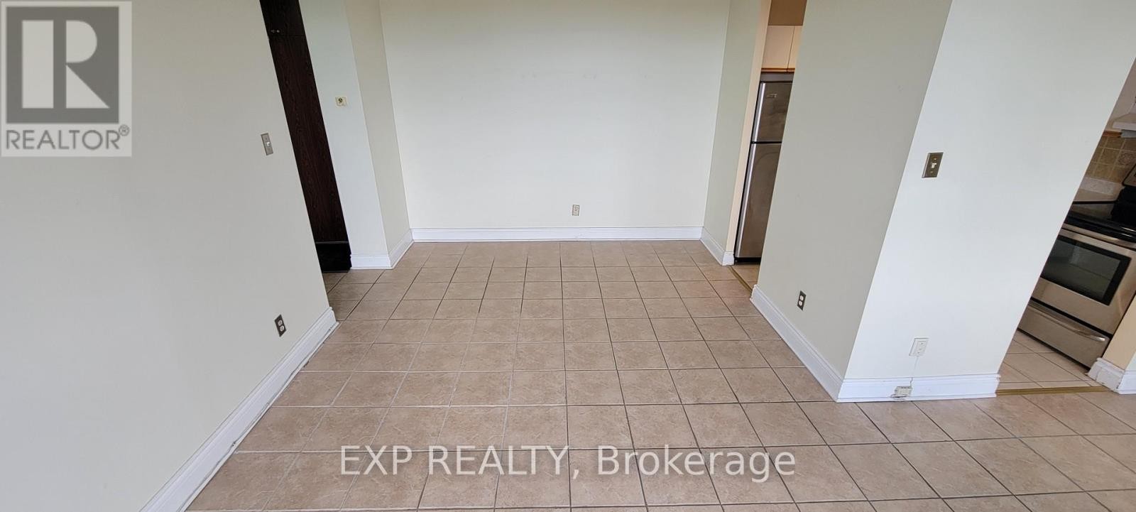 












1214 - 2000 JASMINE CRESCENT

,
Ottawa,




Ontario
K1J8K4

