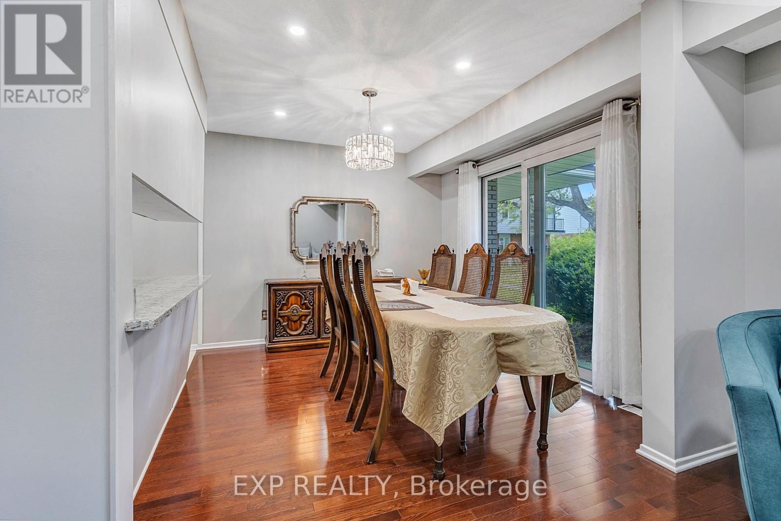 












68 RAMSGATE PVT PRIVATE

,
Ottawa,




Ontario
K1V8M4

