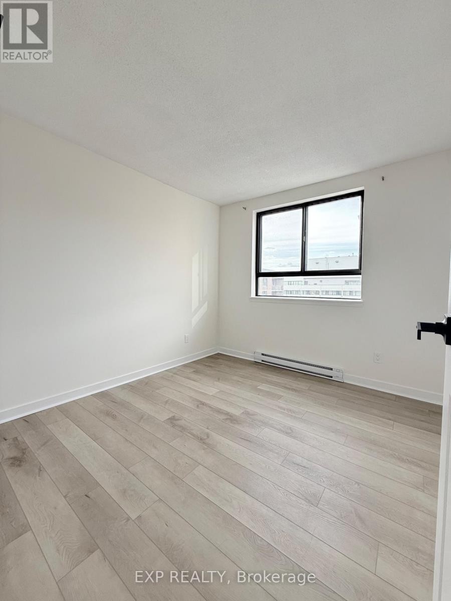 












2102 - 470 LAURIER AVENUE W

,
Ottawa,




Ontario
K1R7W9

