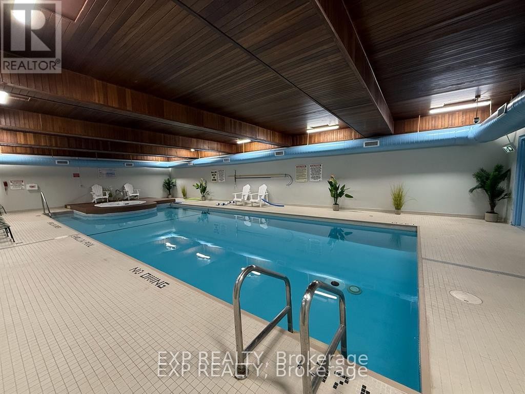 












2102 - 470 LAURIER AVENUE W

,
Ottawa,




Ontario
K1R7W9

