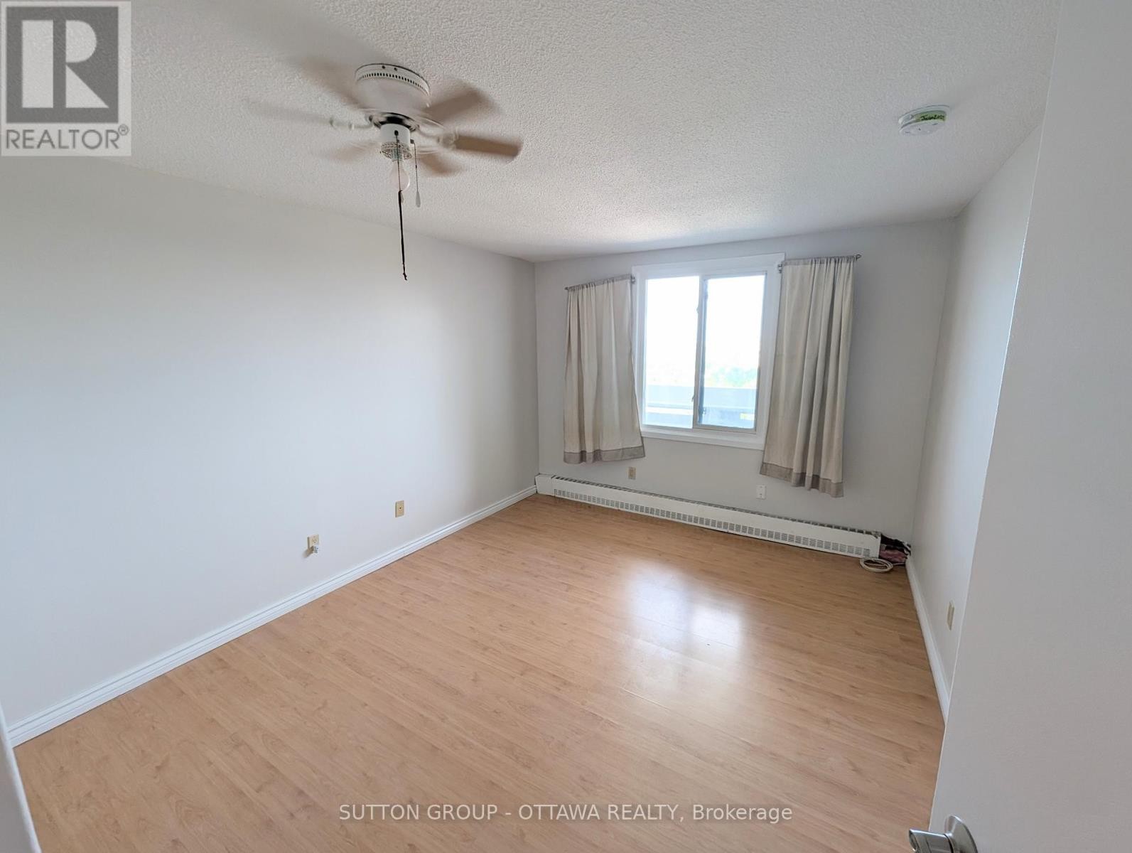 












2512 - 1081 AMBLESIDE DRIVE

,
Ottawa,




Ontario
K2B8C8

