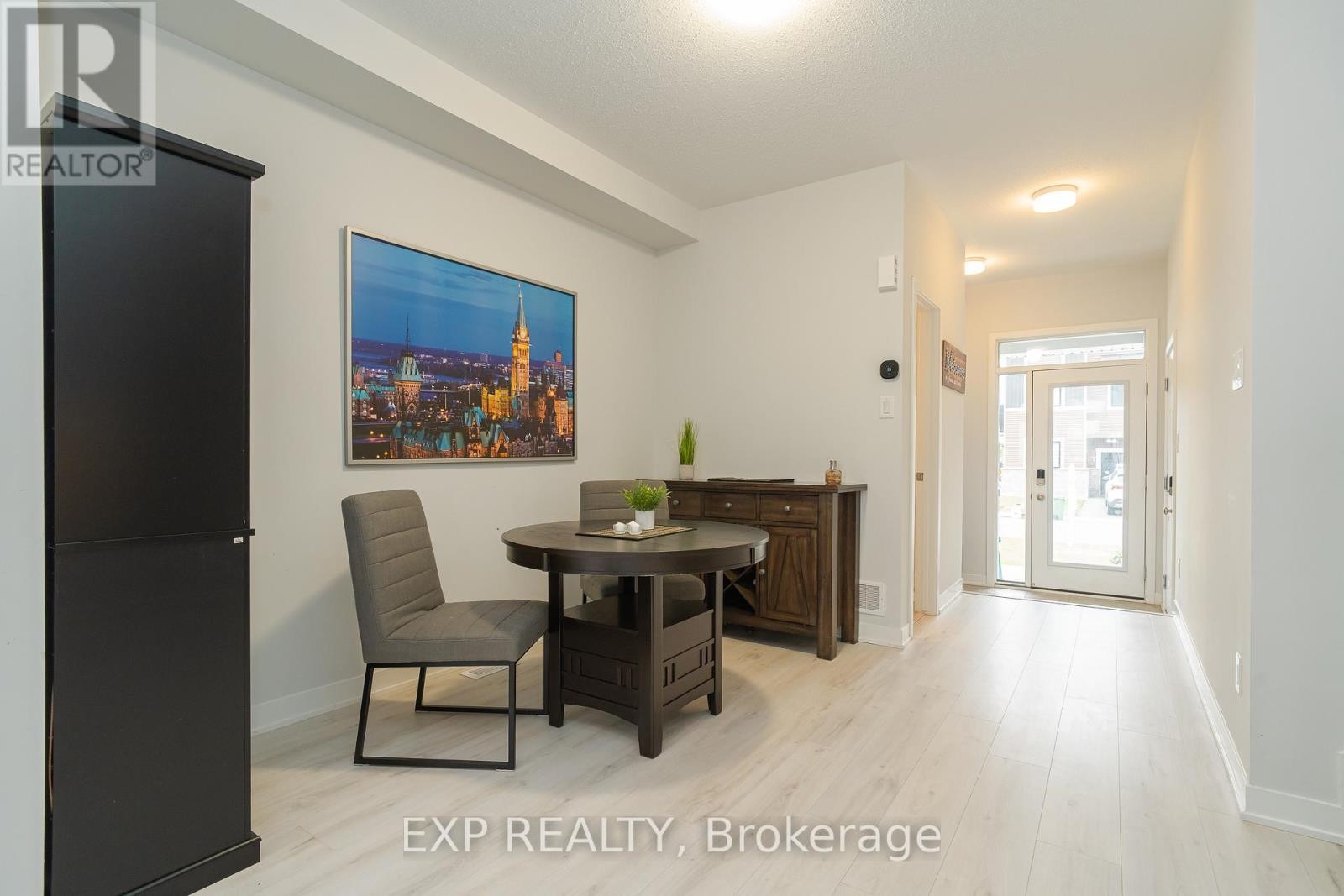 












676 QUILTER ROW

,
Ottawa,




Ontario
K0A2Z0

