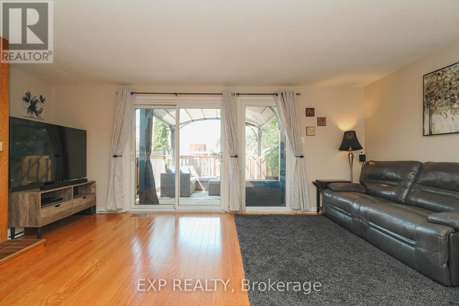 












66 MALVERN DRIVE

,
Ottawa,




Ontario
K2J1M1

