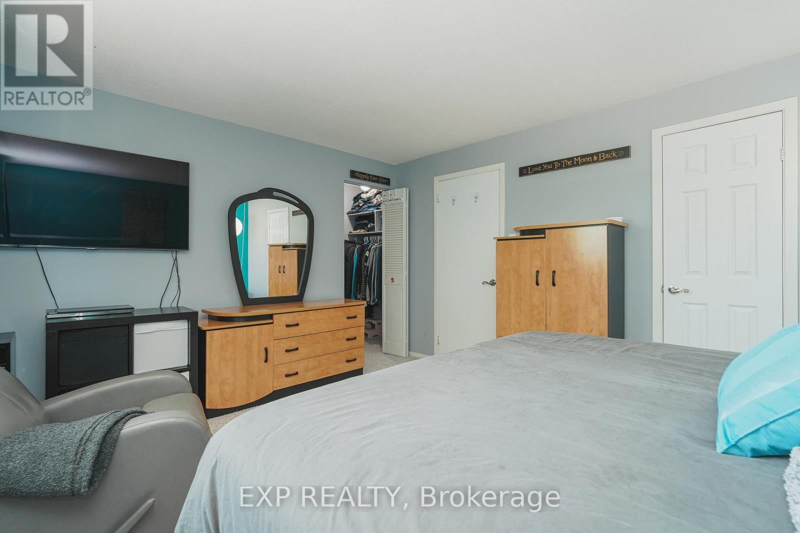 












66 MALVERN DRIVE

,
Ottawa,




Ontario
K2J1M1

