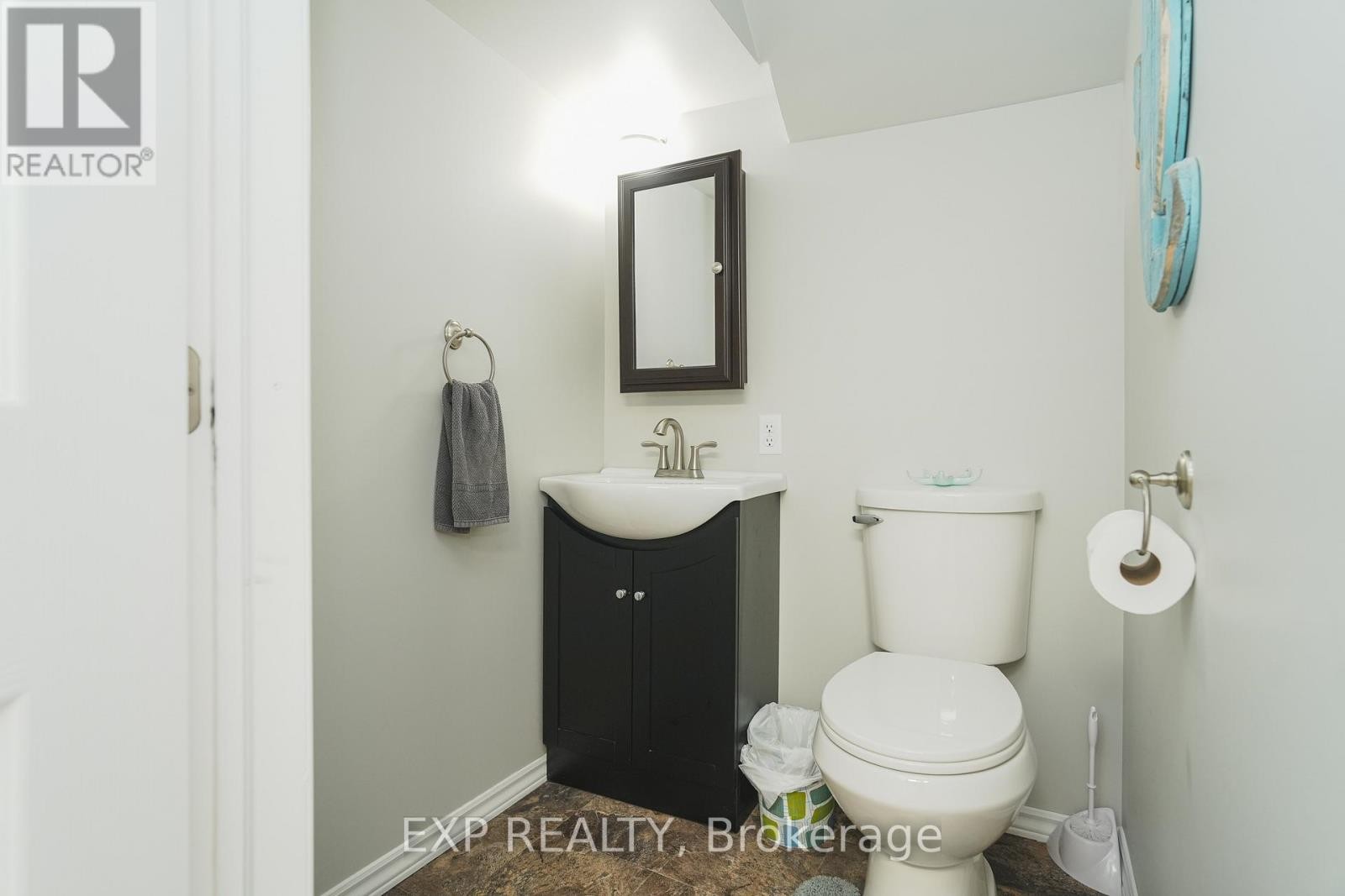 












66 MALVERN DRIVE

,
Ottawa,




Ontario
K2J1M1

