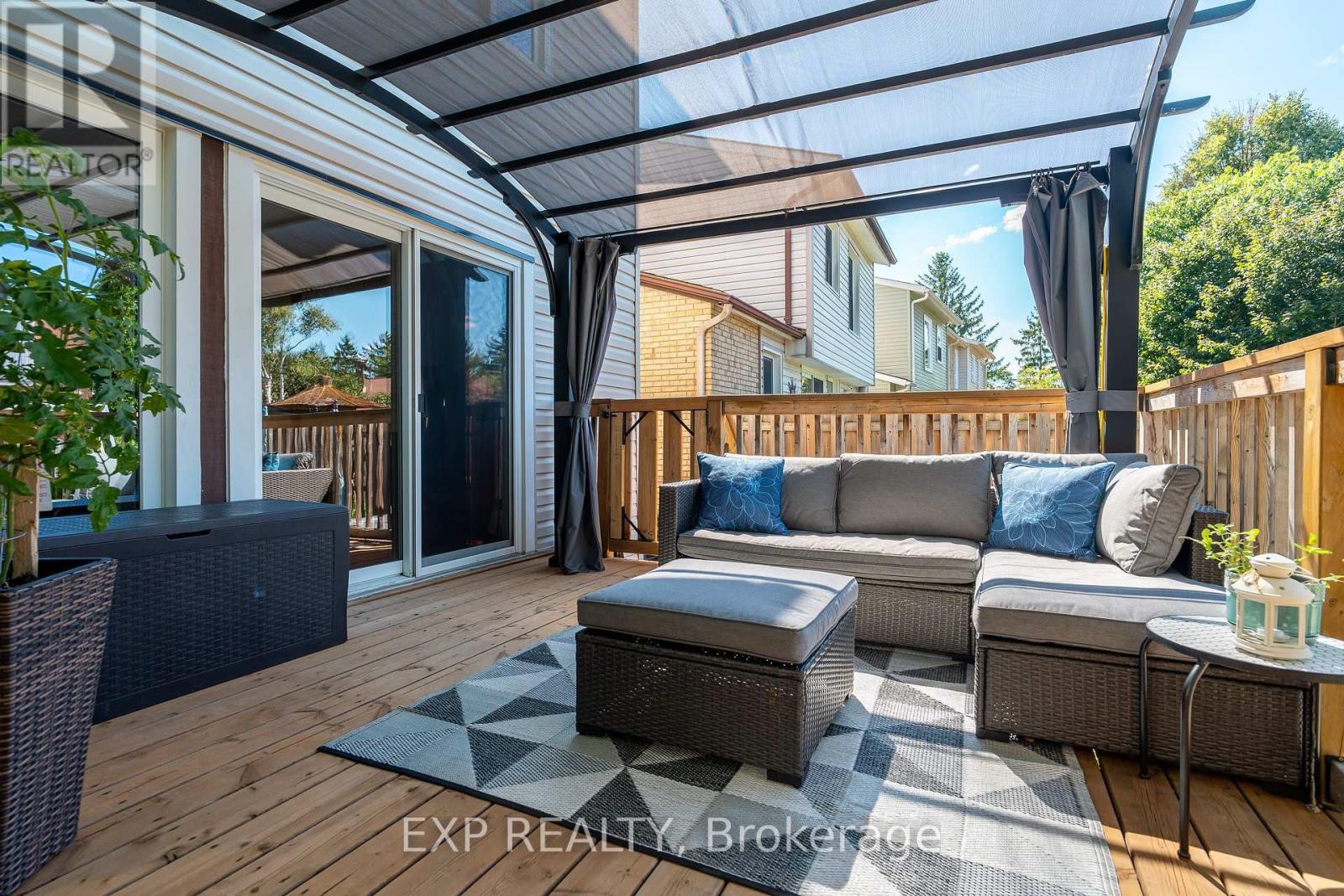 












66 MALVERN DRIVE

,
Ottawa,




Ontario
K2J1M1

