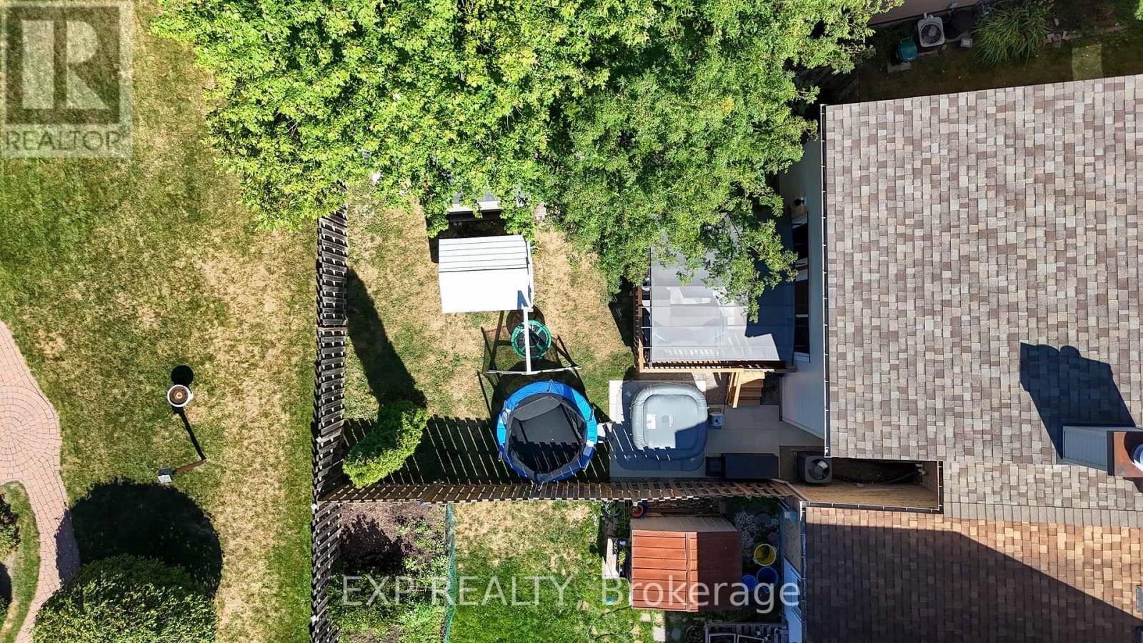 












66 MALVERN DRIVE

,
Ottawa,




Ontario
K2J1M1

