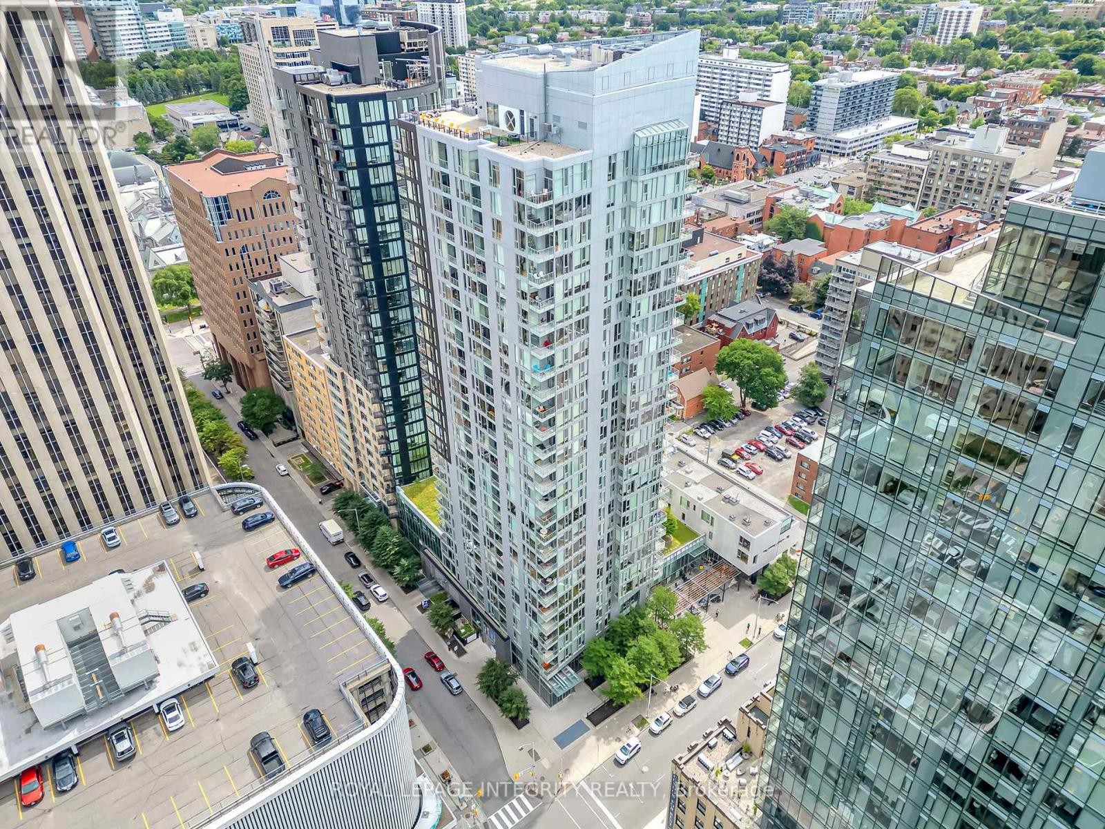 












1808 - 179 METCALFE STREET

,
Ottawa,




Ontario
K2P1P7

