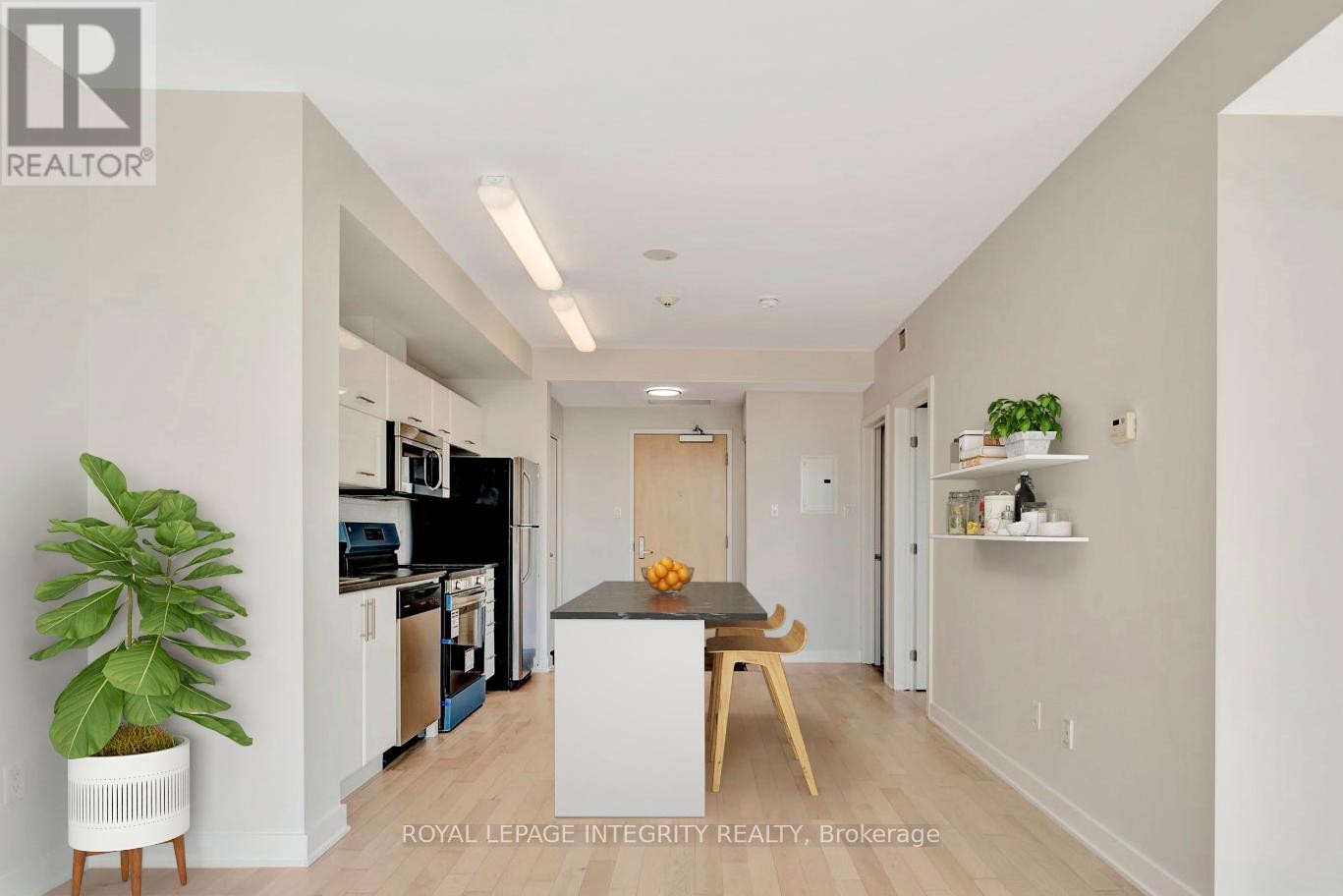 












1808 - 179 METCALFE STREET

,
Ottawa,




Ontario
K2P1P7

