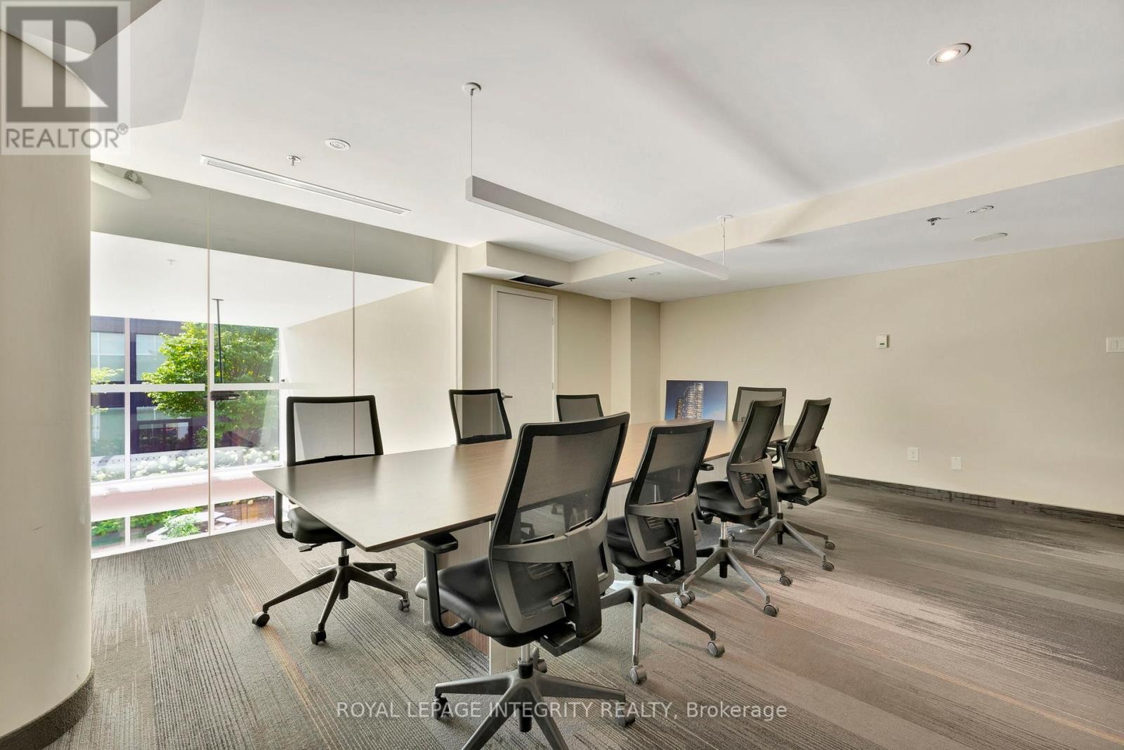 












1808 - 179 METCALFE STREET

,
Ottawa,




Ontario
K2P1P7

