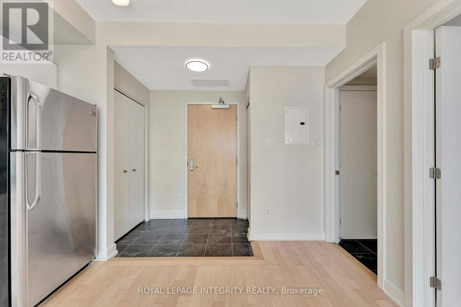 












1808 - 179 METCALFE STREET

,
Ottawa,




Ontario
K2P1P7

