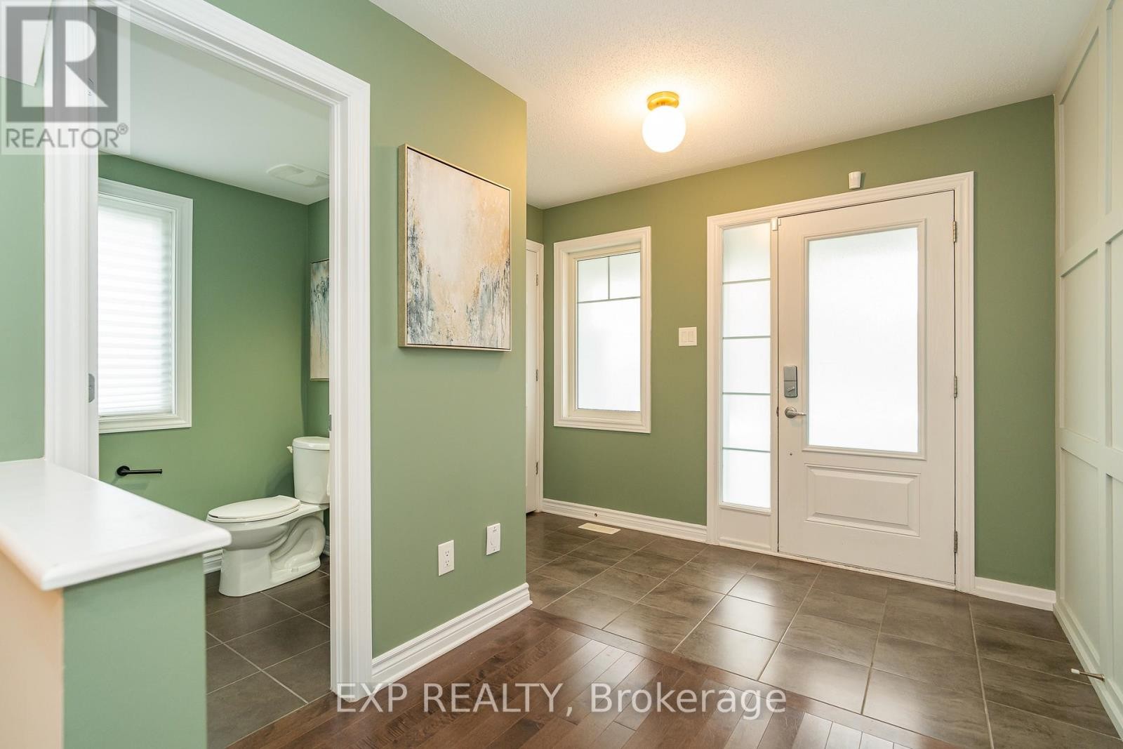 












3545 WOODROFFE AVENUE

,
Ottawa,




Ontario
K2G7A8

