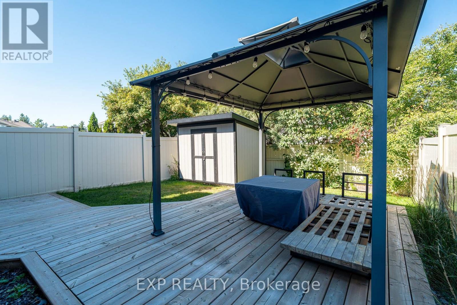 












3545 WOODROFFE AVENUE

,
Ottawa,




Ontario
K2G7A8

