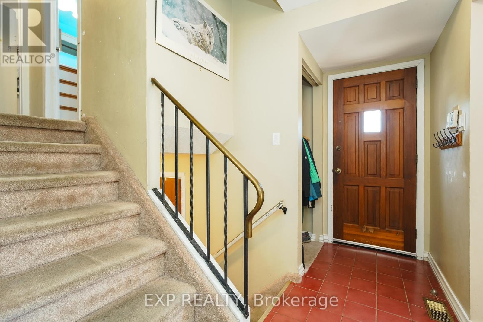 












36 KEEWATIN CRESCENT

,
Ottawa,




Ontario
K2E6Z1

