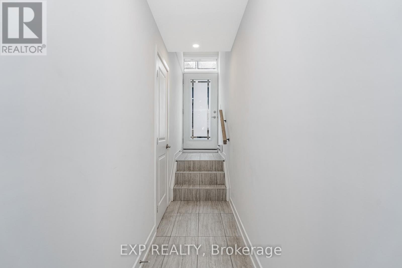 












252 BIG SKY PRIVATE

,
Ottawa,




Ontario
K1T0M8

