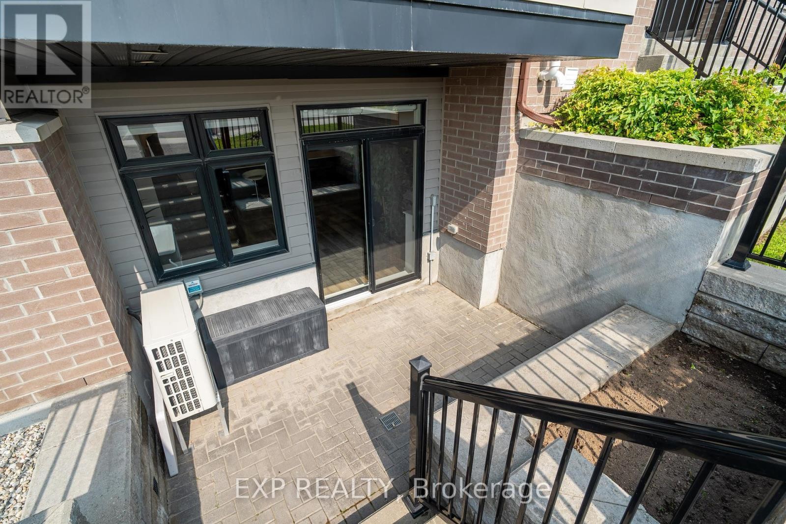 












252 BIG SKY PRIVATE

,
Ottawa,




Ontario
K1T0M8

