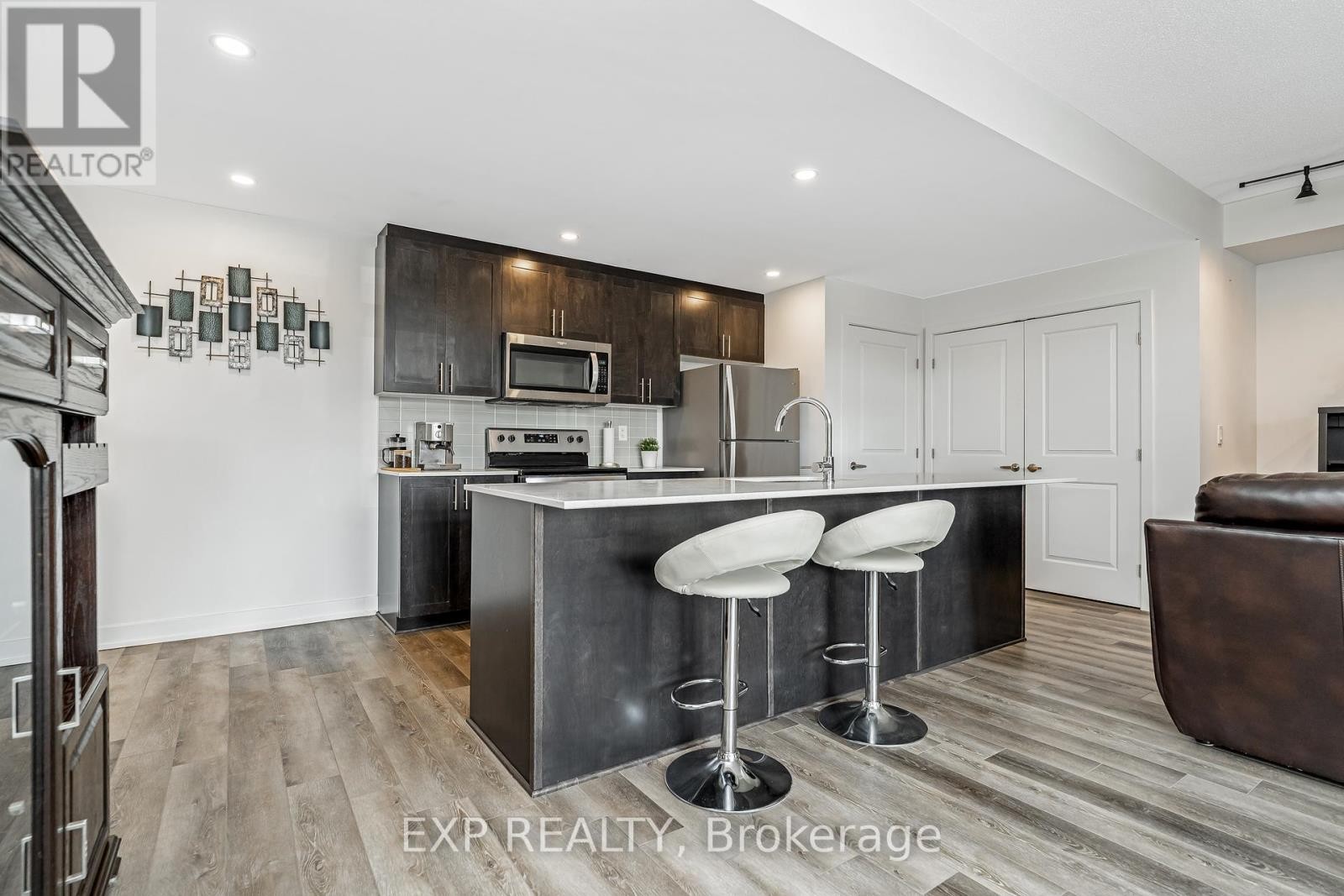 












252 BIG SKY PRIVATE

,
Ottawa,




Ontario
K1T0M8

