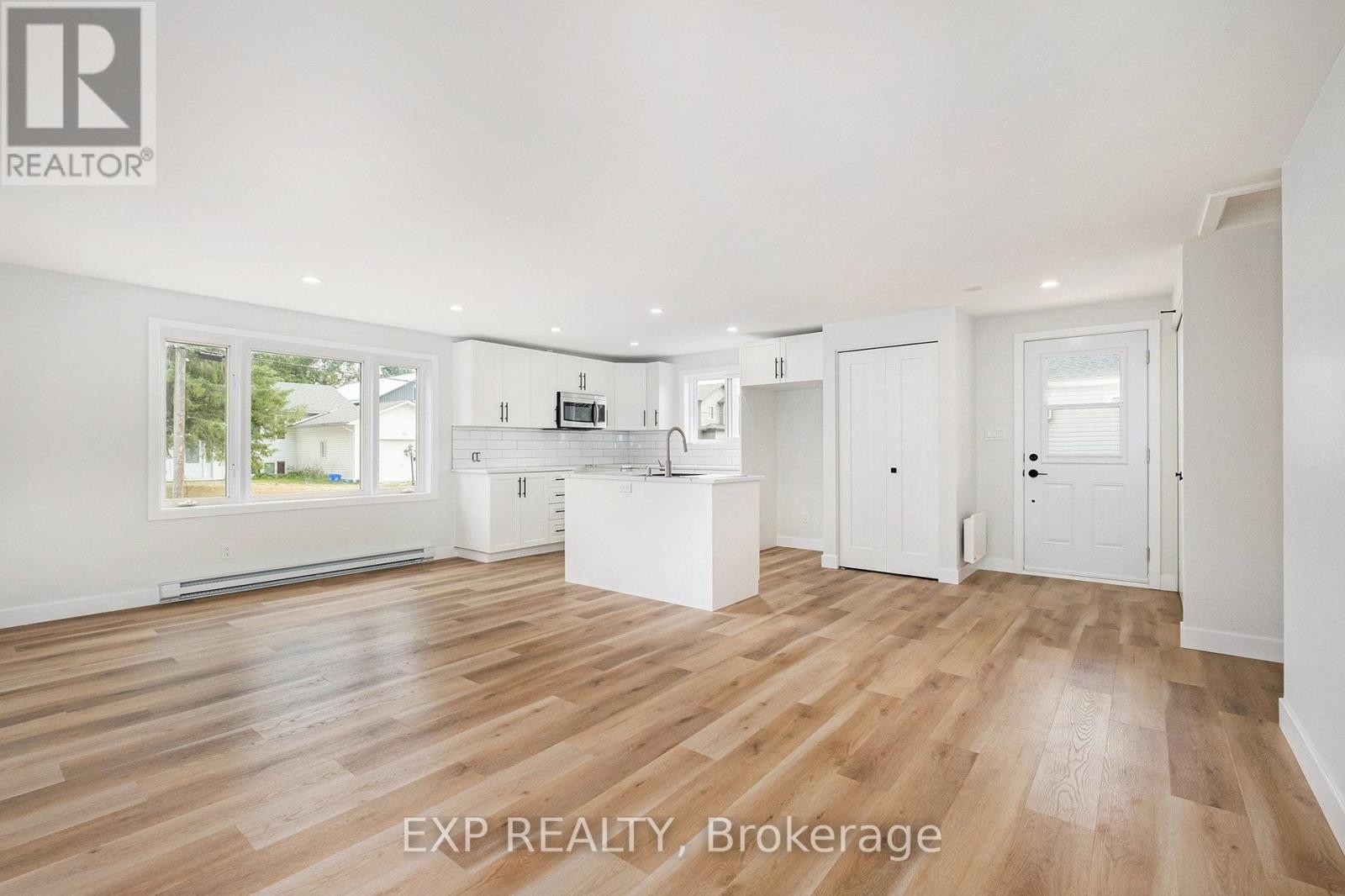 












68 ANDREW STREET

,
The Nation,




Ontario
K0A2M0


