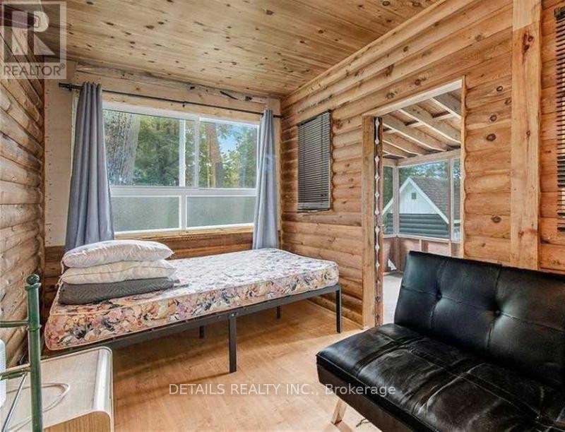 












411 PICKEREL BAY ROAD

,
Lanark Highlands,




Ontario
K0A3L0

