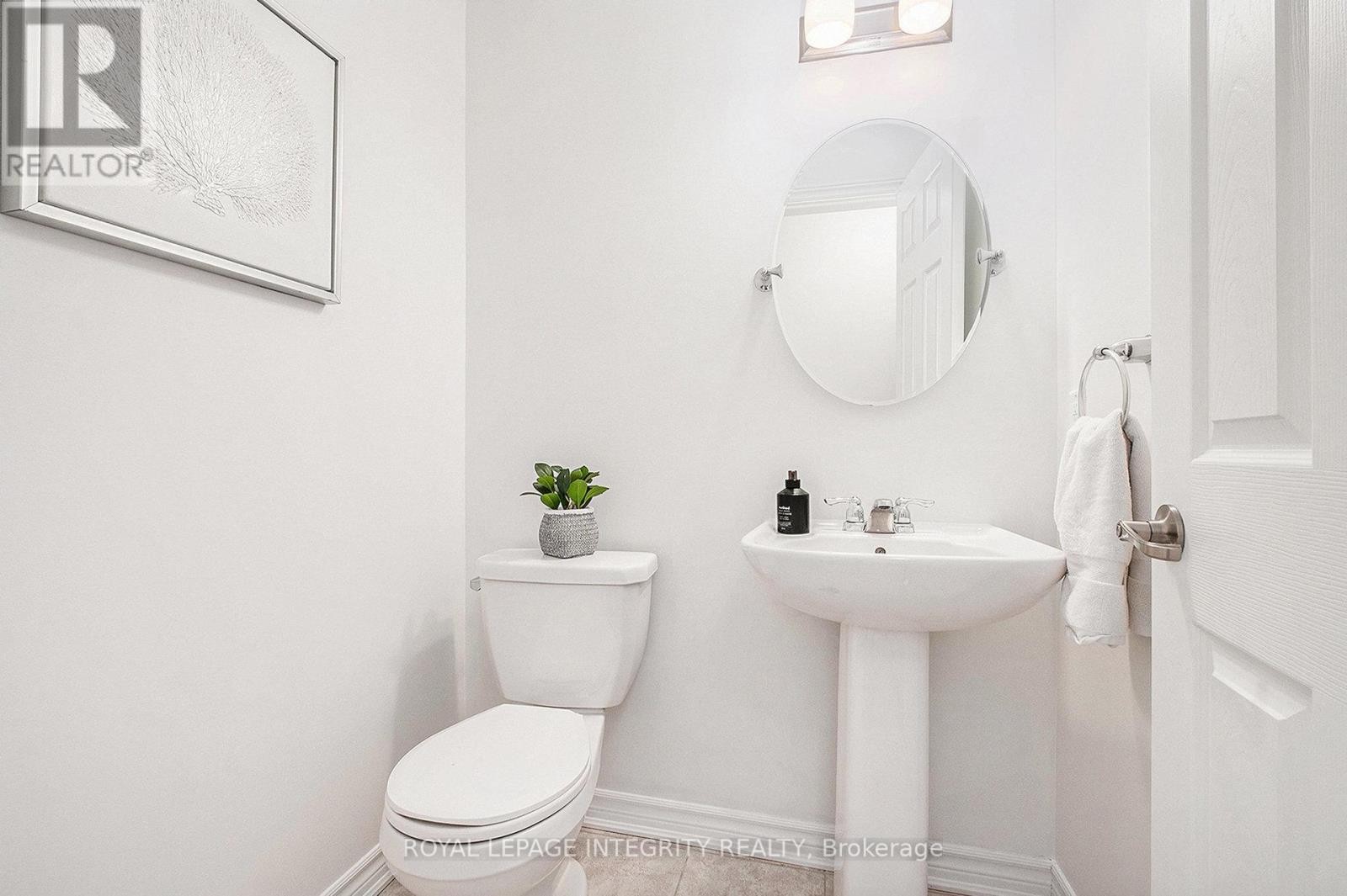 












305 LIPIZZANER STREET

,
Ottawa,




Ontario
K2S0X8

