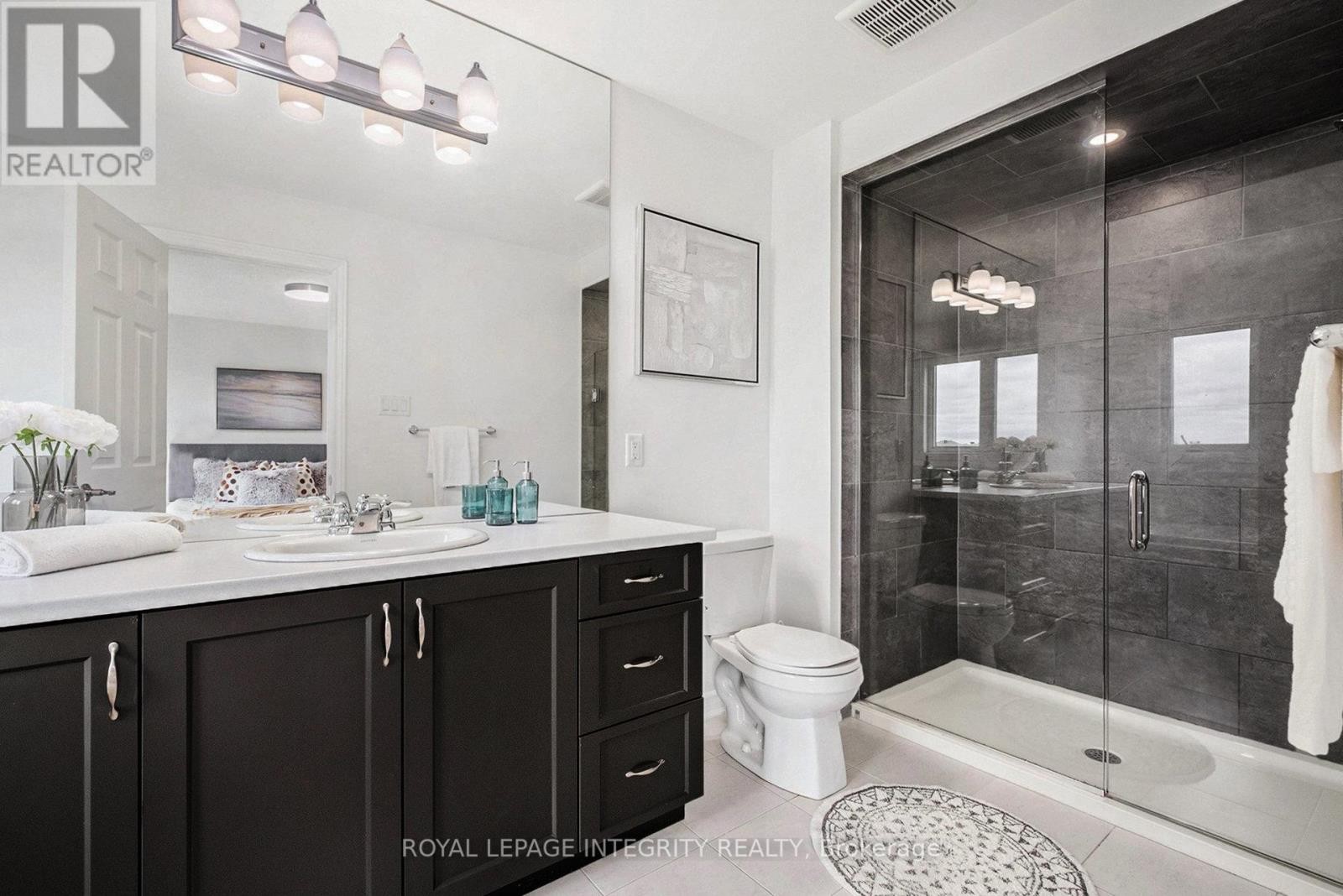 












305 LIPIZZANER STREET

,
Ottawa,




Ontario
K2S0X8

