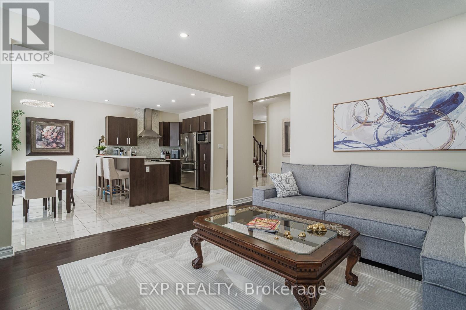 












628 EAGLE CREST HEIGHTS

,
Ottawa,




Ontario
K2S2E6

