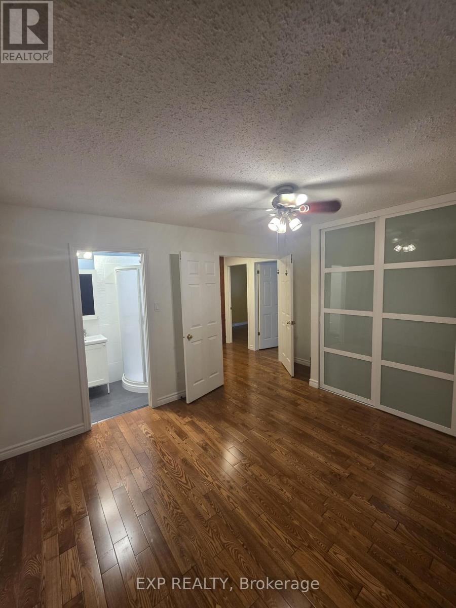 












45 TARTAN DRIVE

,
Ottawa,




Ontario
K2J2V9

