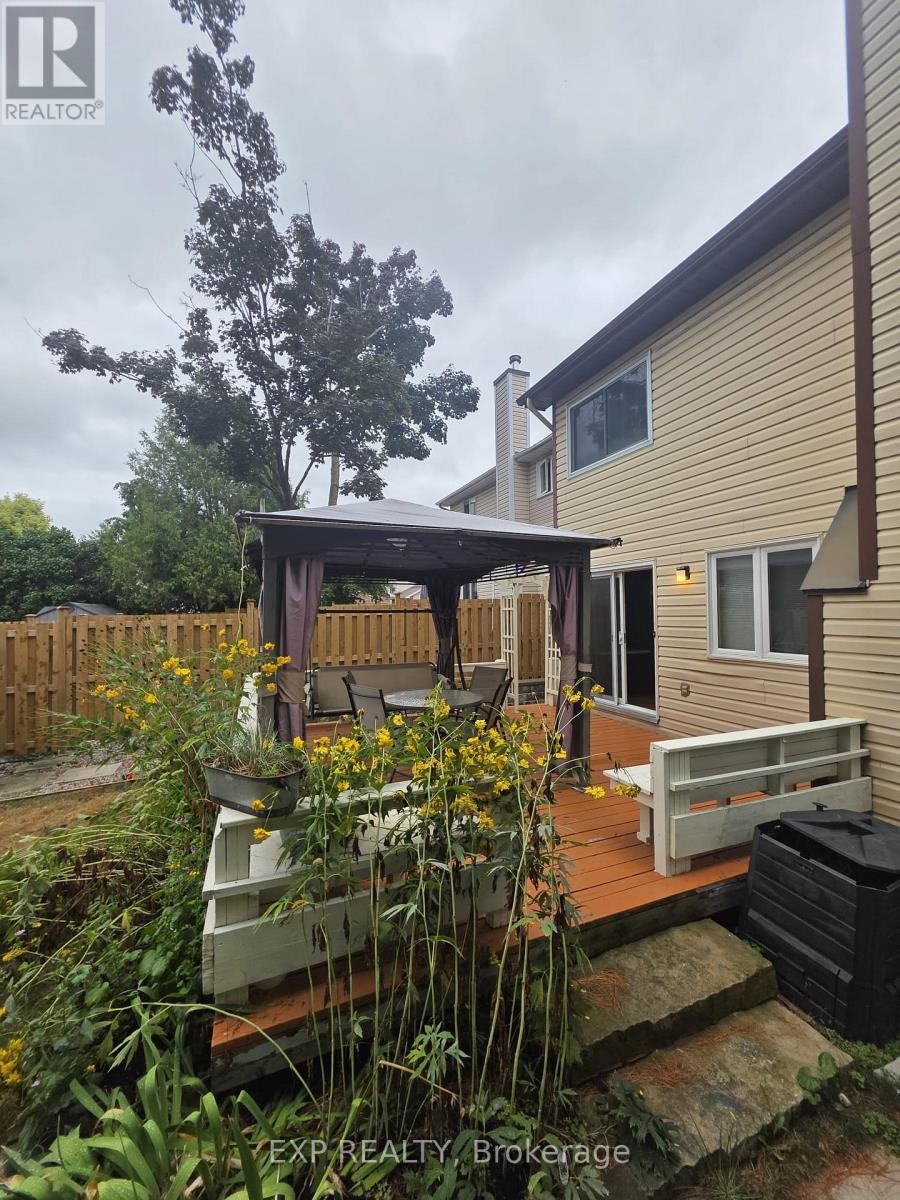 












45 TARTAN DRIVE

,
Ottawa,




Ontario
K2J2V9

