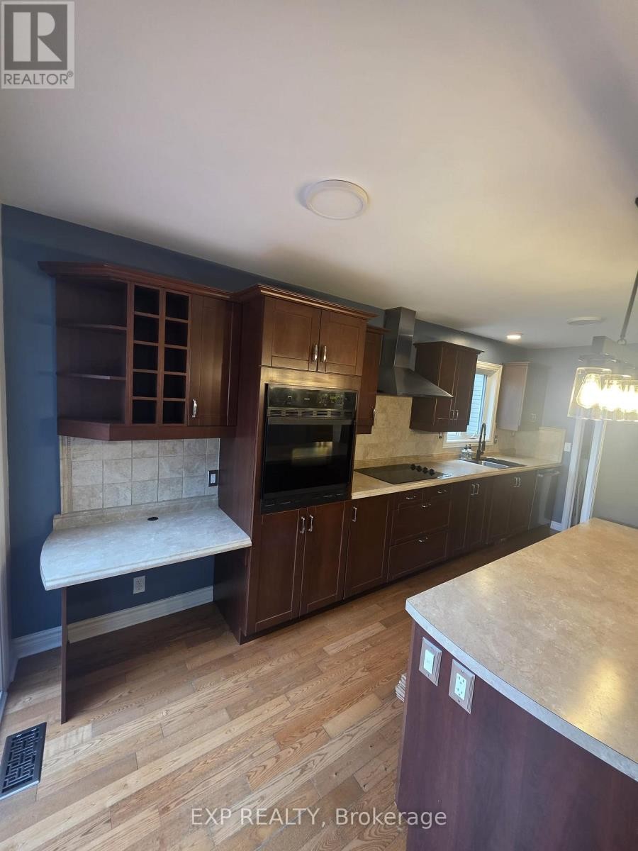 












45 TARTAN DRIVE

,
Ottawa,




Ontario
K2J2V9

