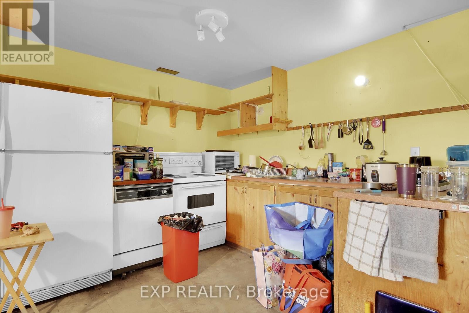 












370 DARLING, CONCESSION 10 ROAD

,
Lanark Highlands,




Ontario
K0A1P0

