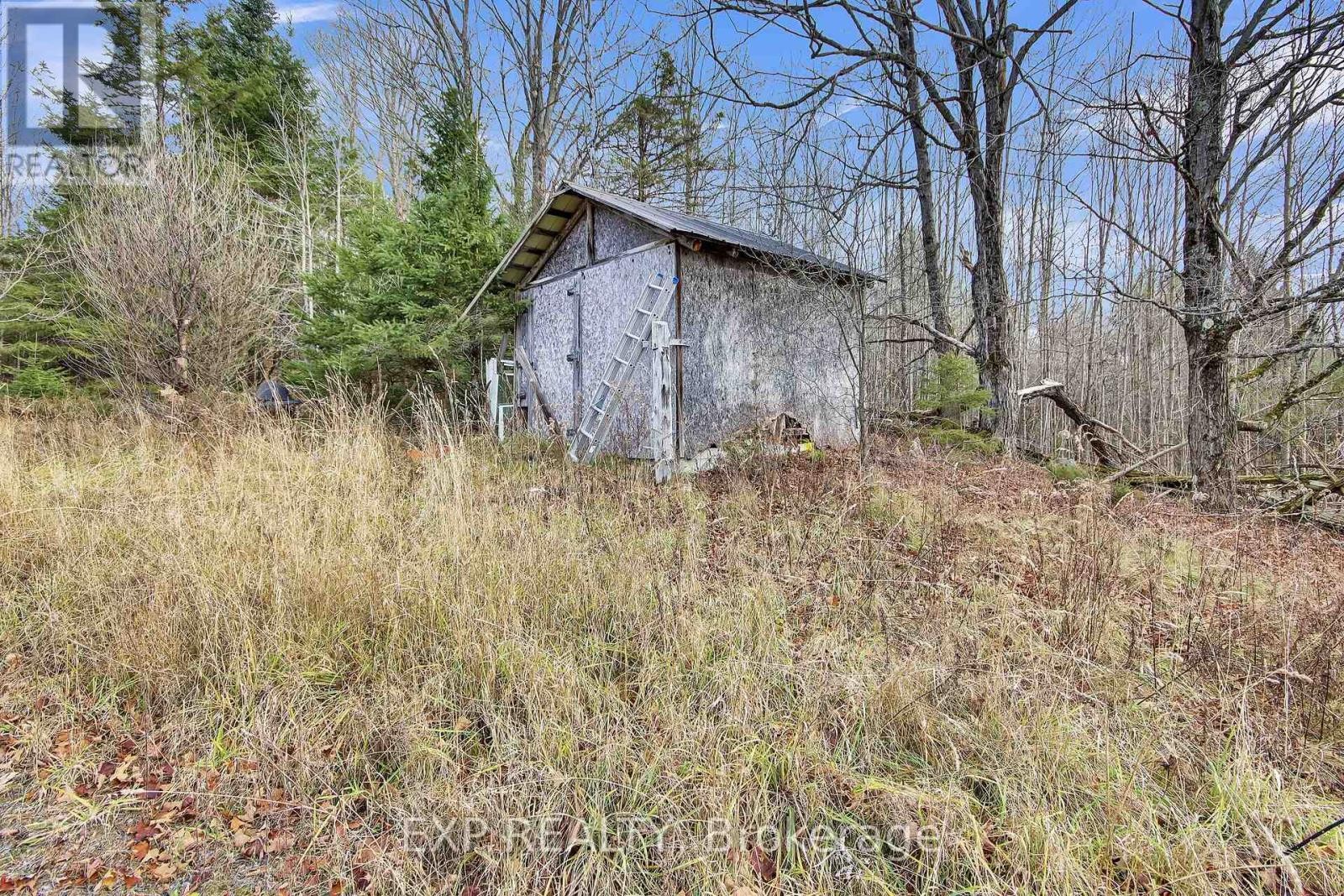 












370 DARLING, CONCESSION 10 ROAD

,
Lanark Highlands,




Ontario
K0A1P0

