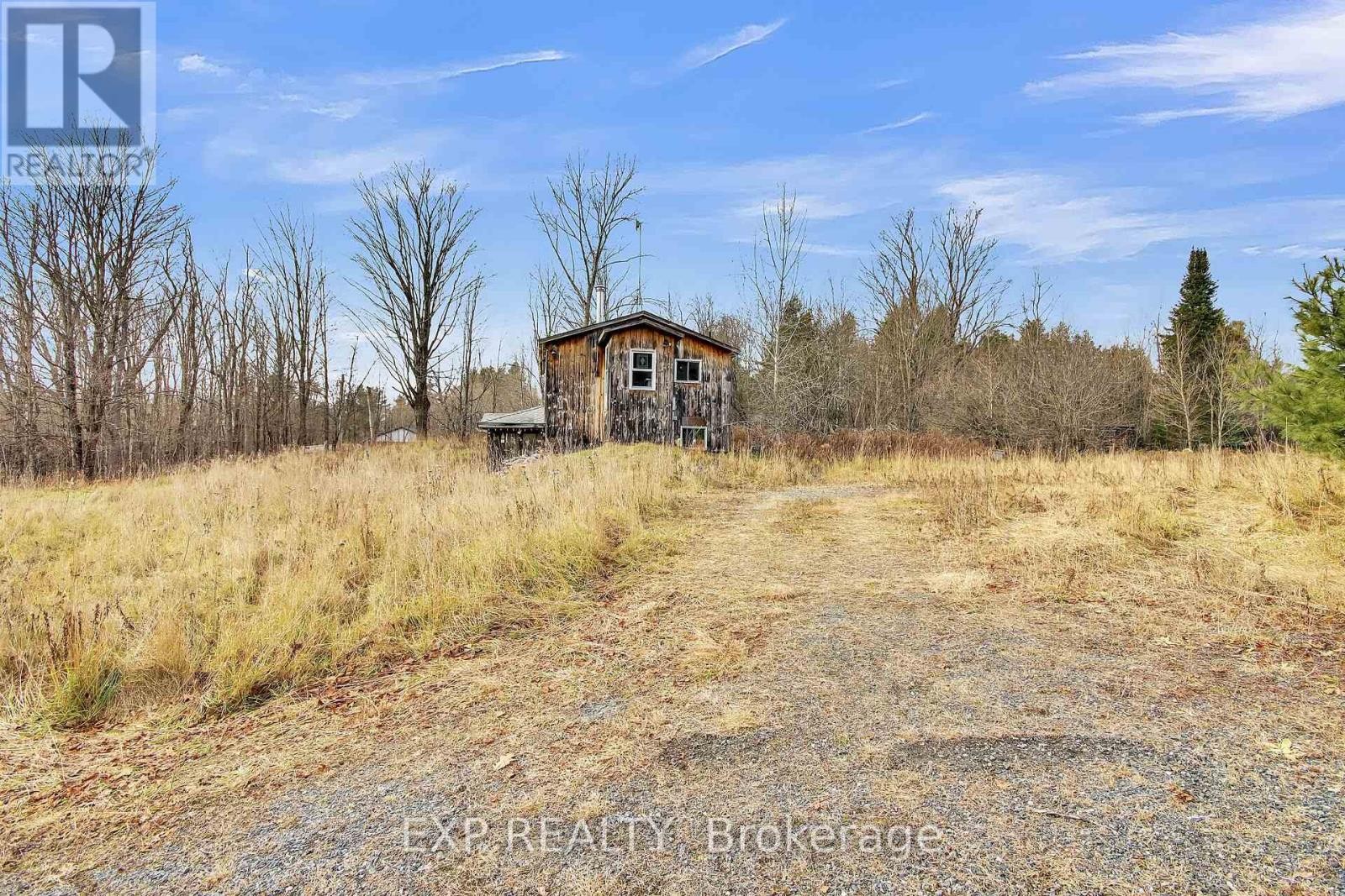 












370 DARLING, CONCESSION 10 ROAD

,
Lanark Highlands,




Ontario
K0A1P0


