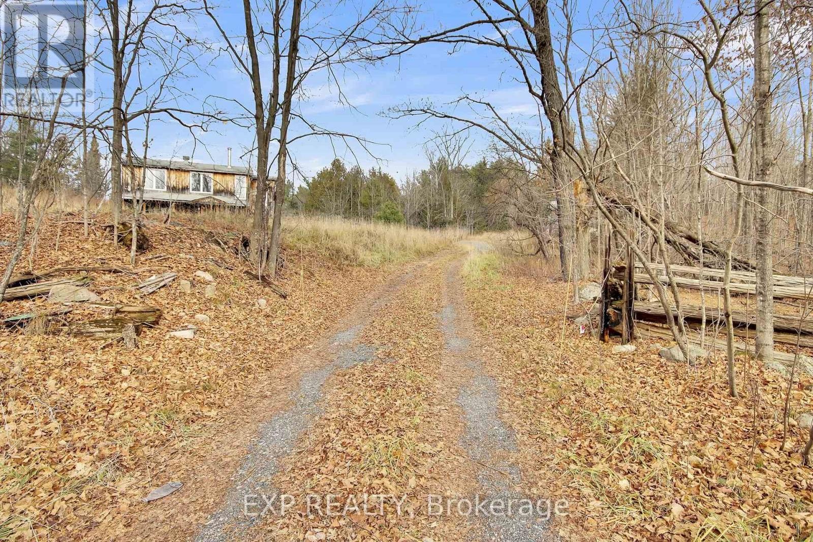 












370 DARLING, CONCESSION 10 ROAD

,
Lanark Highlands,







Ontario
K0A1P0

