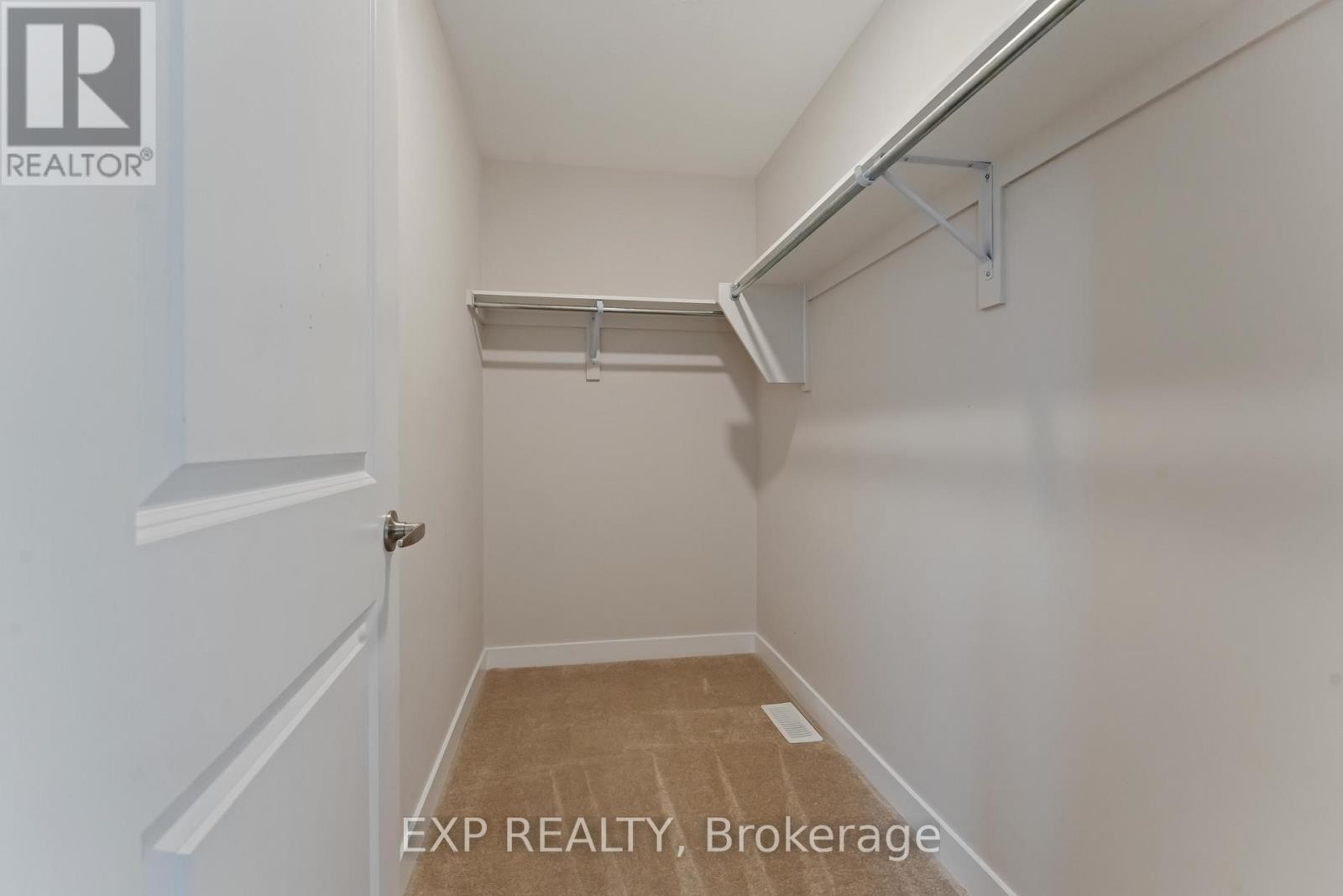 












234 PURSUIT TERRACE

,
Ottawa,




Ontario
K0A2Z0

