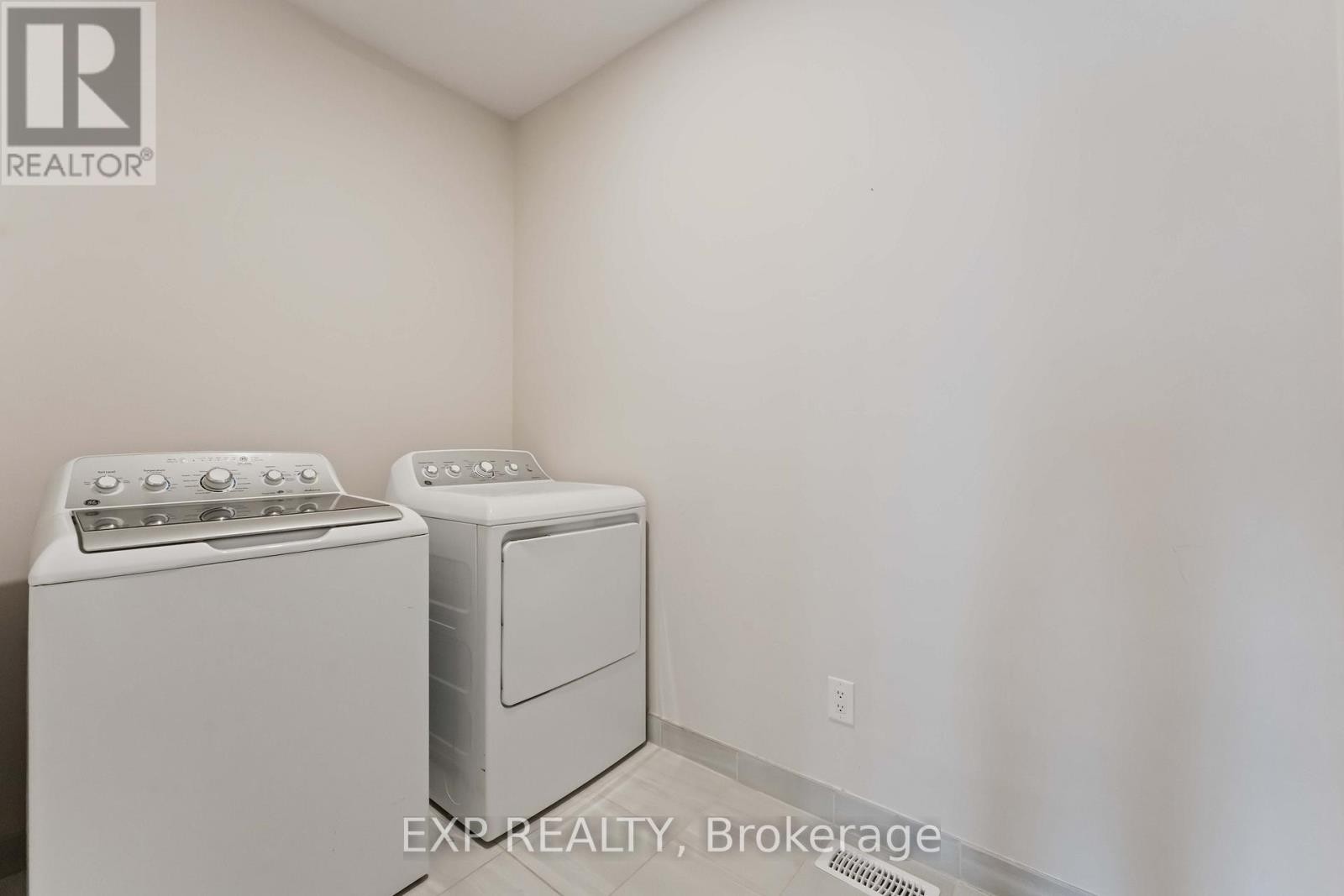 












234 PURSUIT TERRACE

,
Ottawa,




Ontario
K0A2Z0

