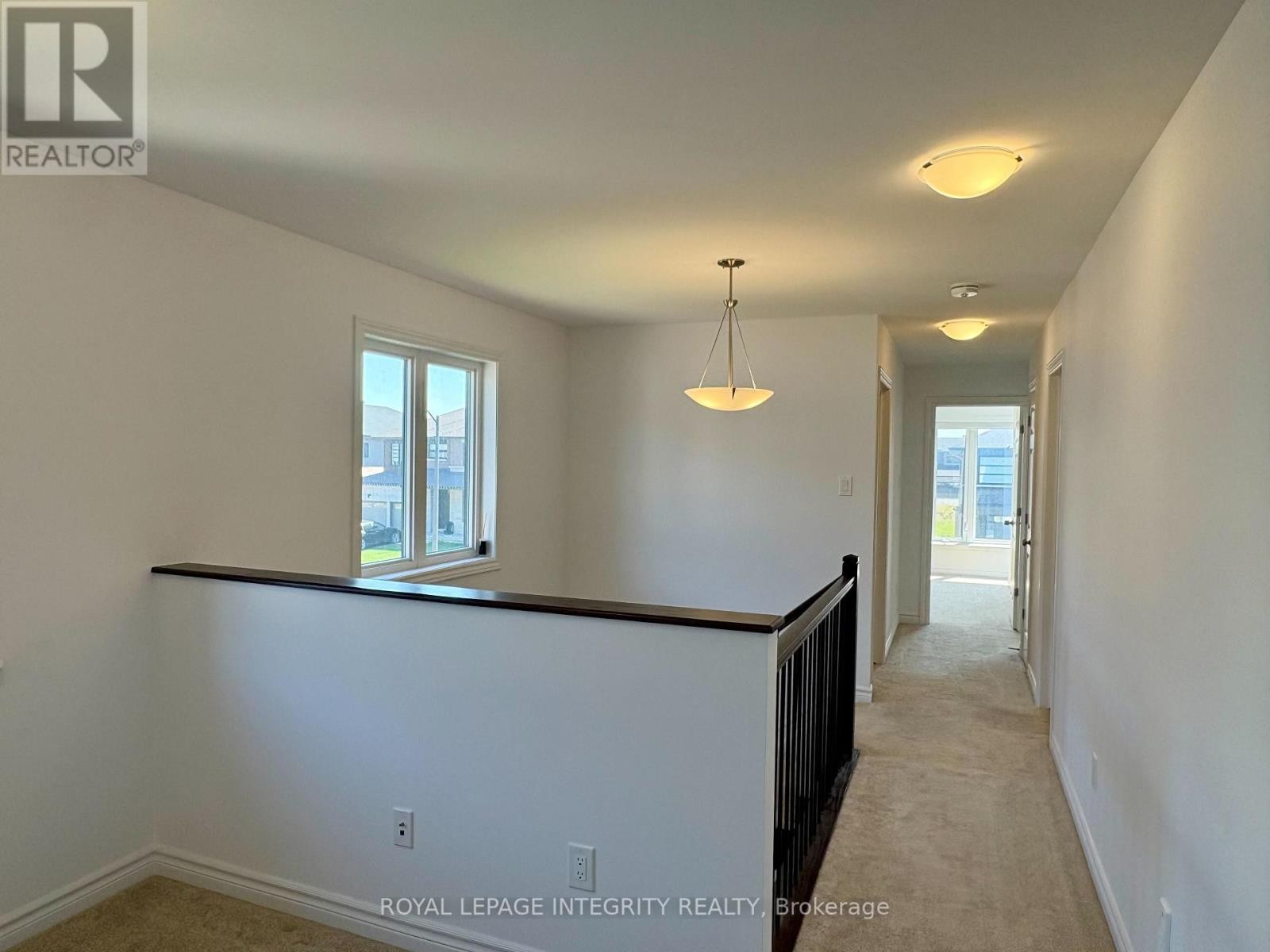 












53 WHOOPING CRANE RIDGE

,
Ottawa,




Ontario
K4M0P2

