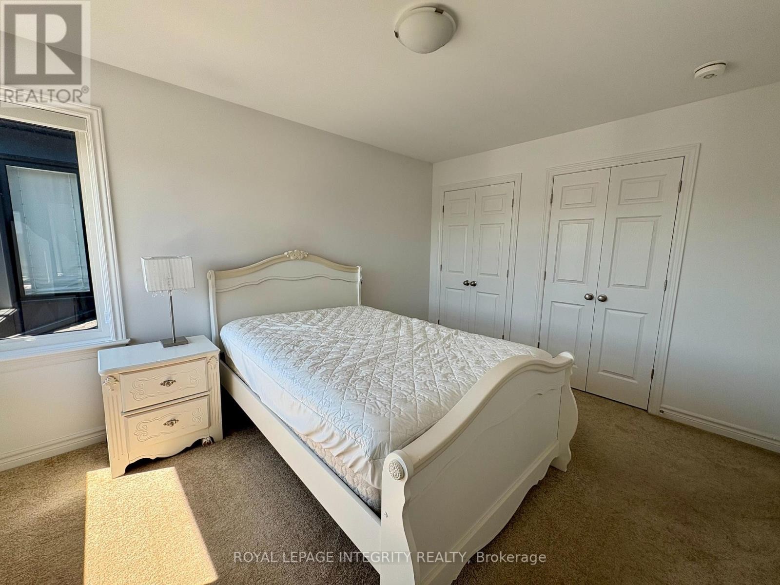 












53 WHOOPING CRANE RIDGE

,
Ottawa,




Ontario
K4M0P2

