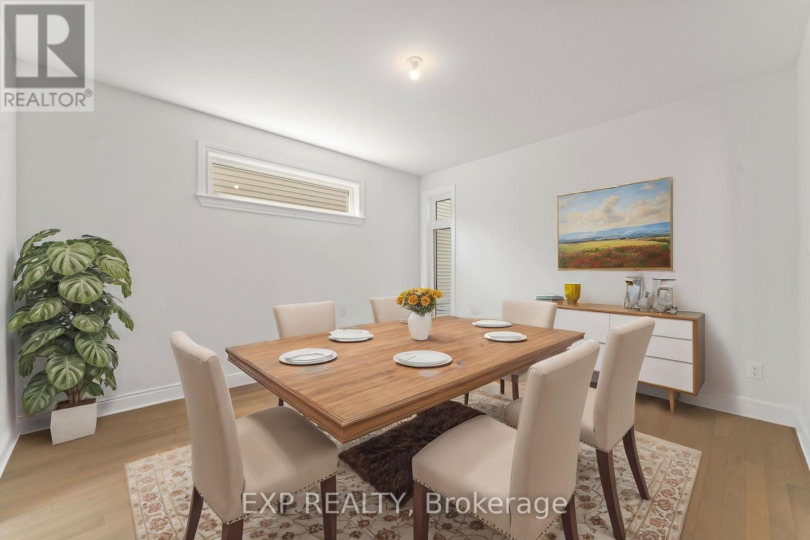 












156 FINSBURY AVENUE E

,
Ottawa,




Ontario
K2S1B6


