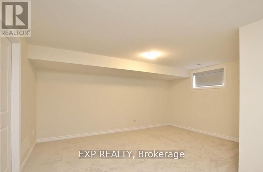 












18 ROOKIE CRESCENT

,
Ottawa,




Ontario
K2V0R9

