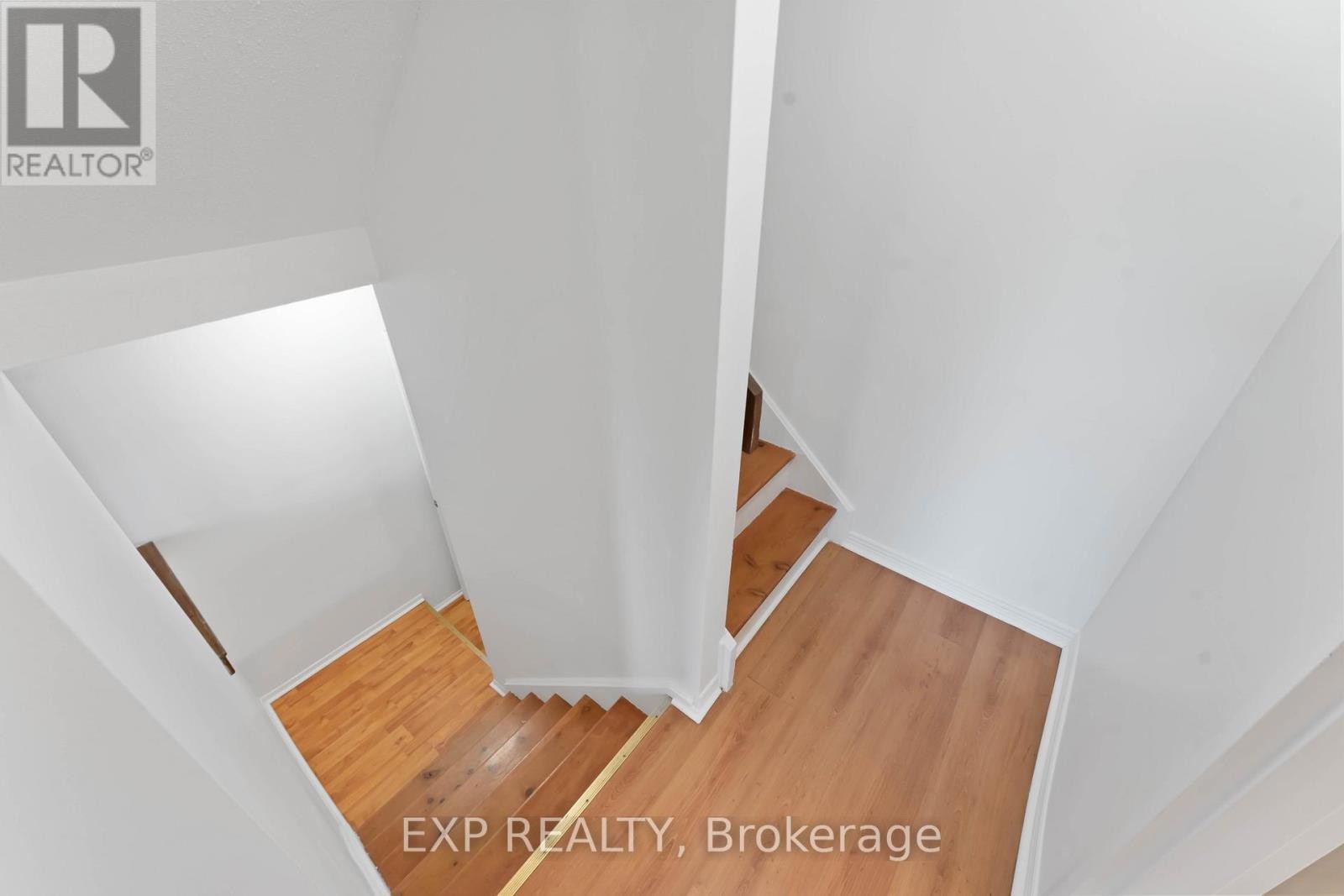 












181 - 825 CAHILL DRIVE W

,
Ottawa,




Ontario
K1V9N8

