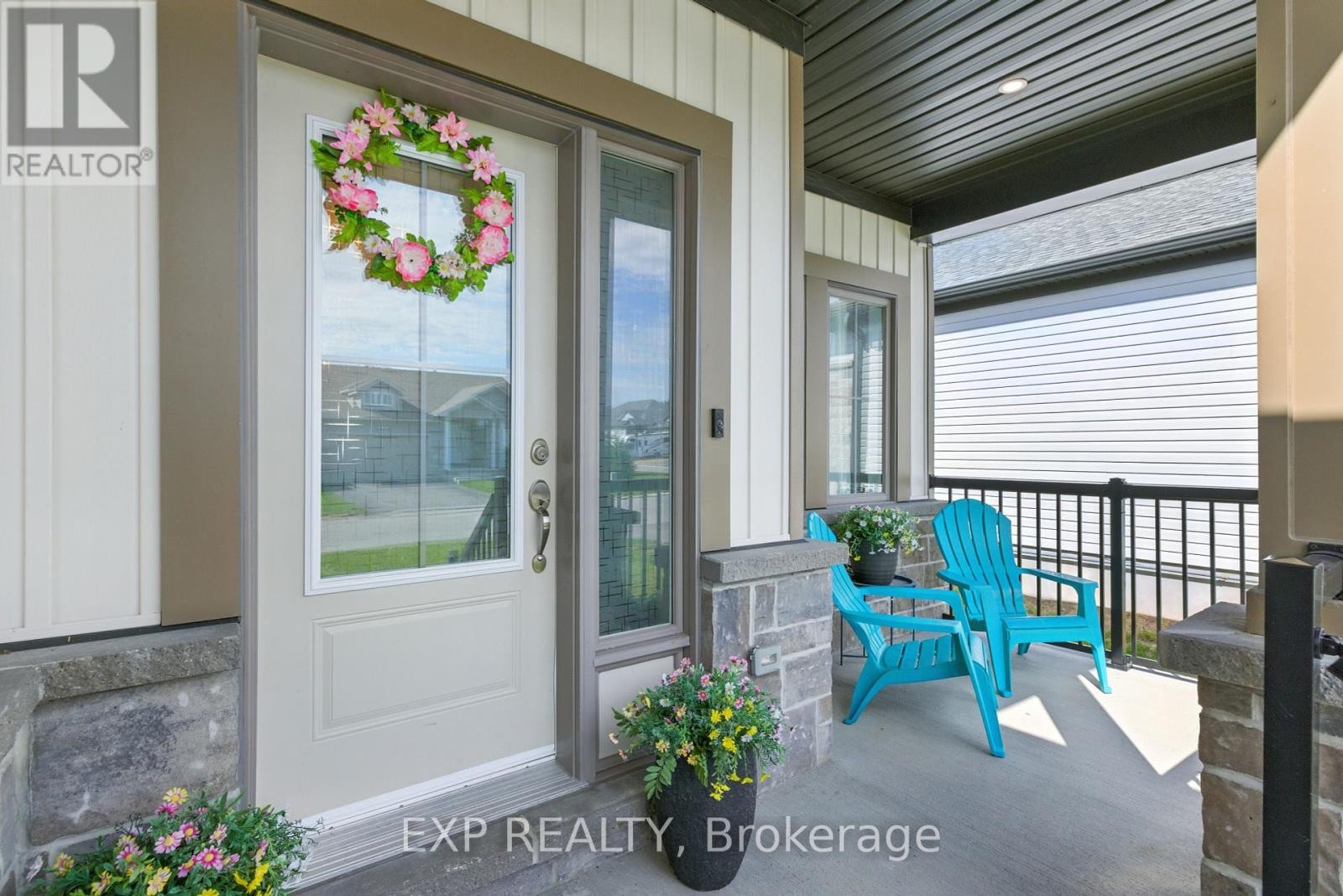 












202 DOWSLEY CRESCENT

,
Brockville,




Ontario
K6V0E2

