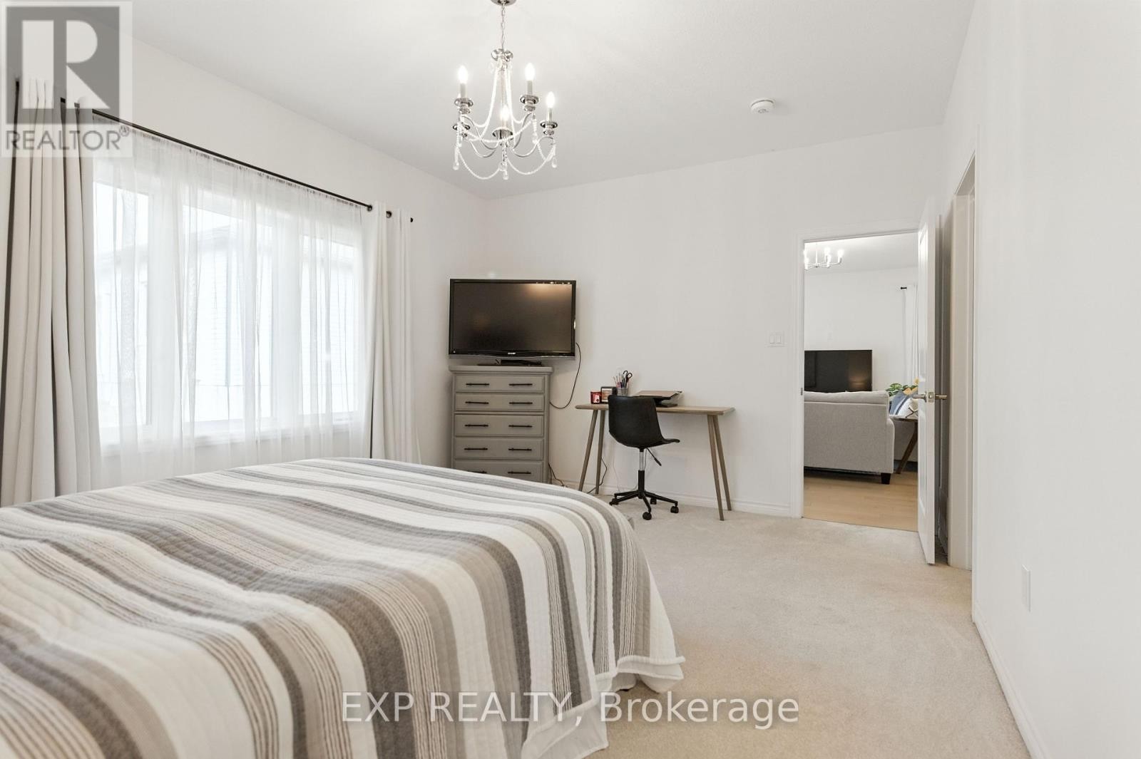 












202 DOWSLEY CRESCENT

,
Brockville,




Ontario
K6V0E2

