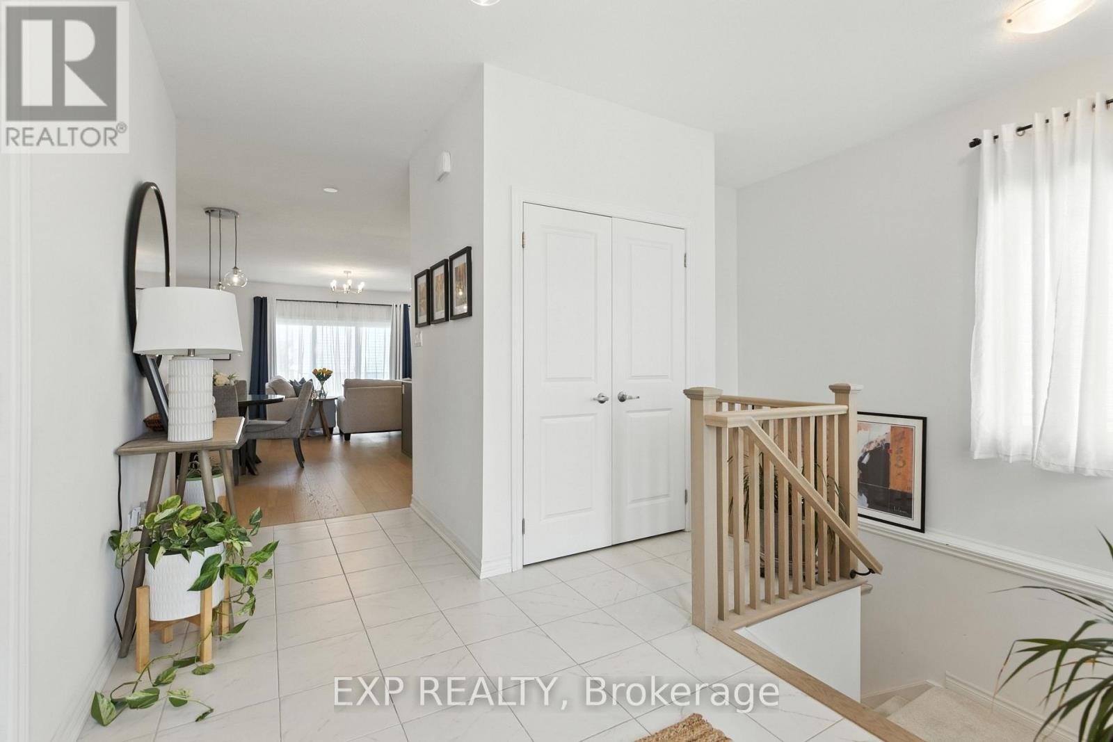 












202 DOWSLEY CRESCENT

,
Brockville,




Ontario
K6V0E2

